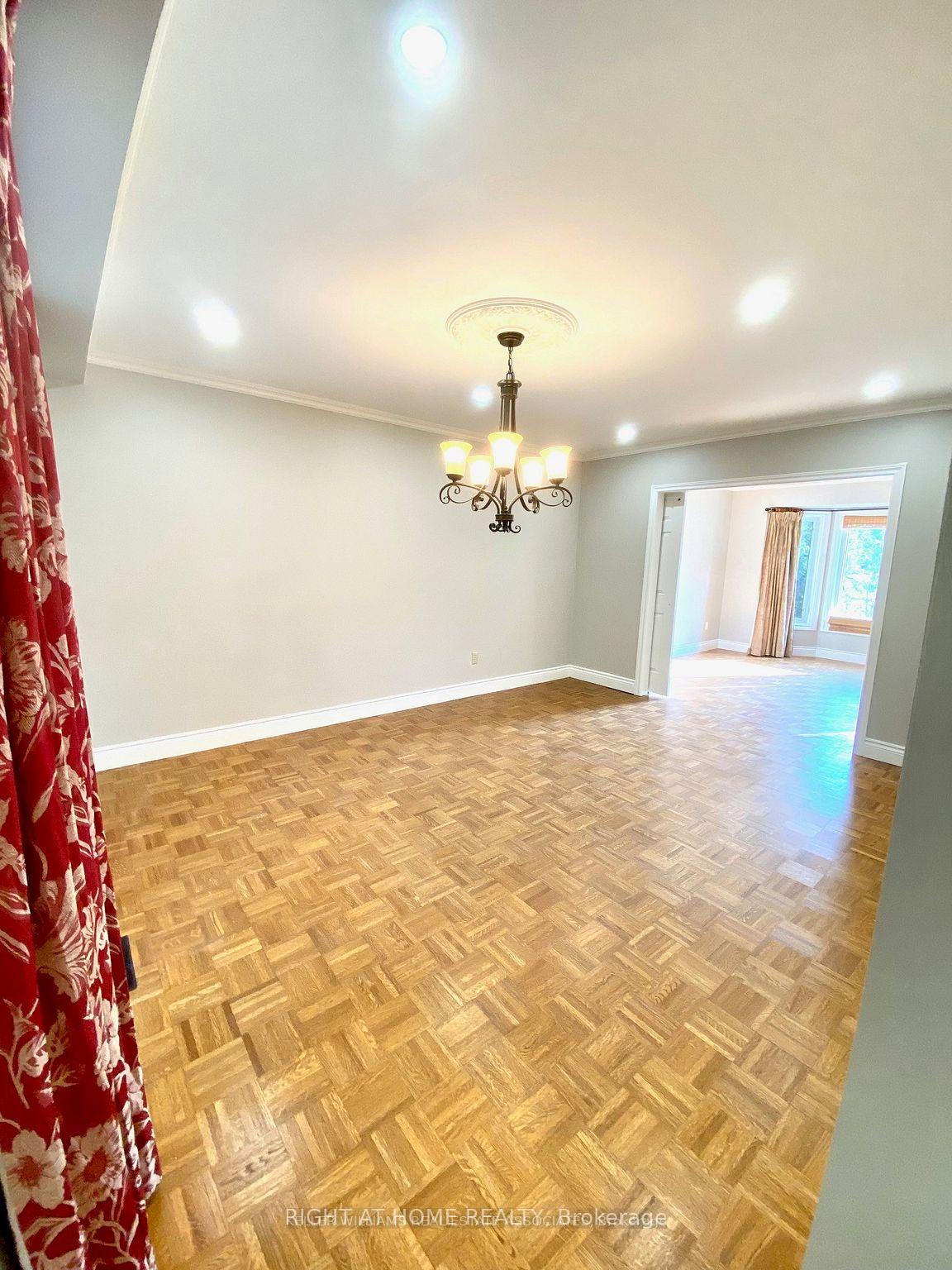 Photo 9 of Unit UPPER, 112 Downey Road, Guelph, Kortright Hills — HOMEH