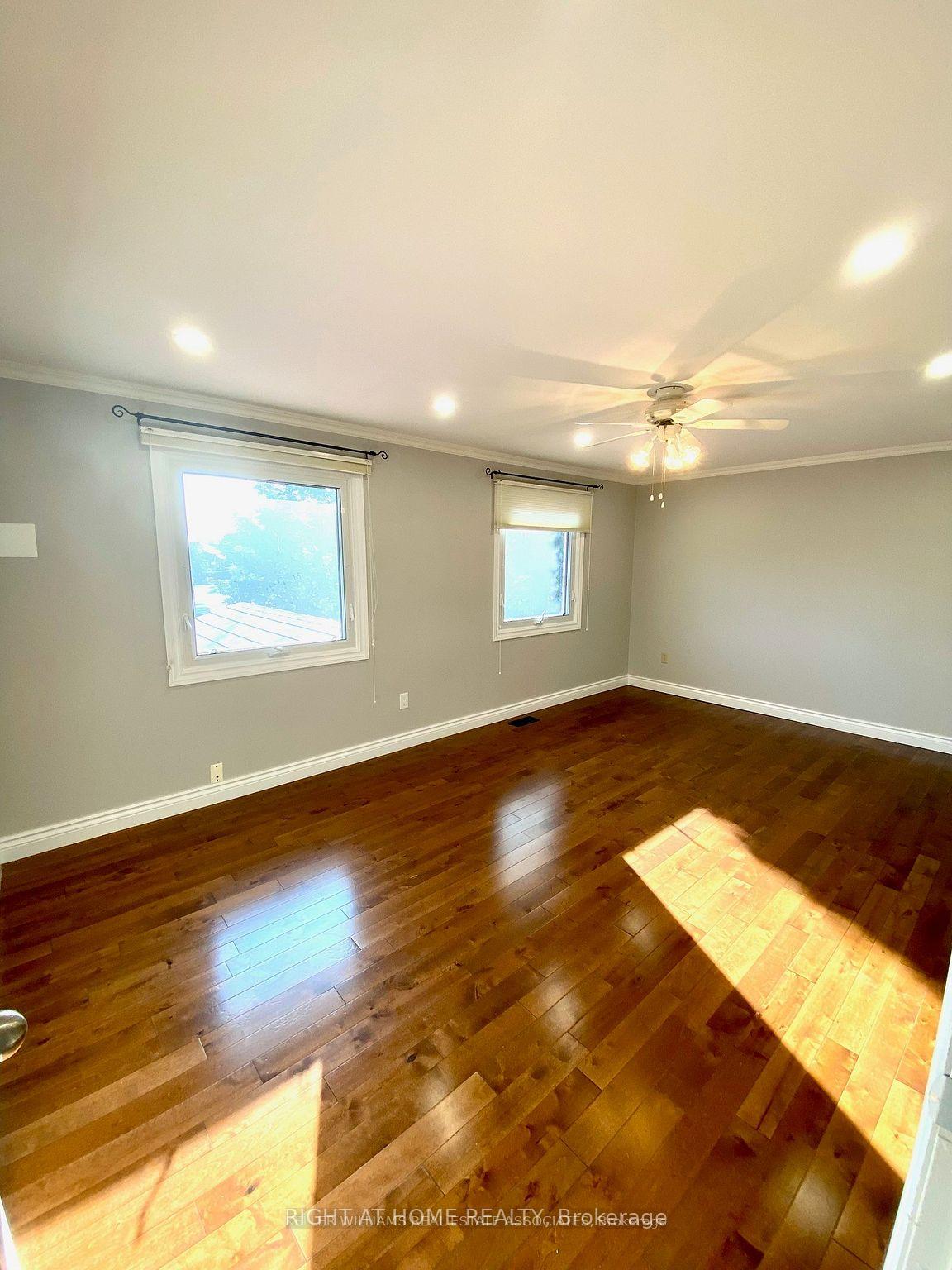 Photo 16 of Unit UPPER, 112 Downey Road, Guelph, Kortright Hills — HOMEH