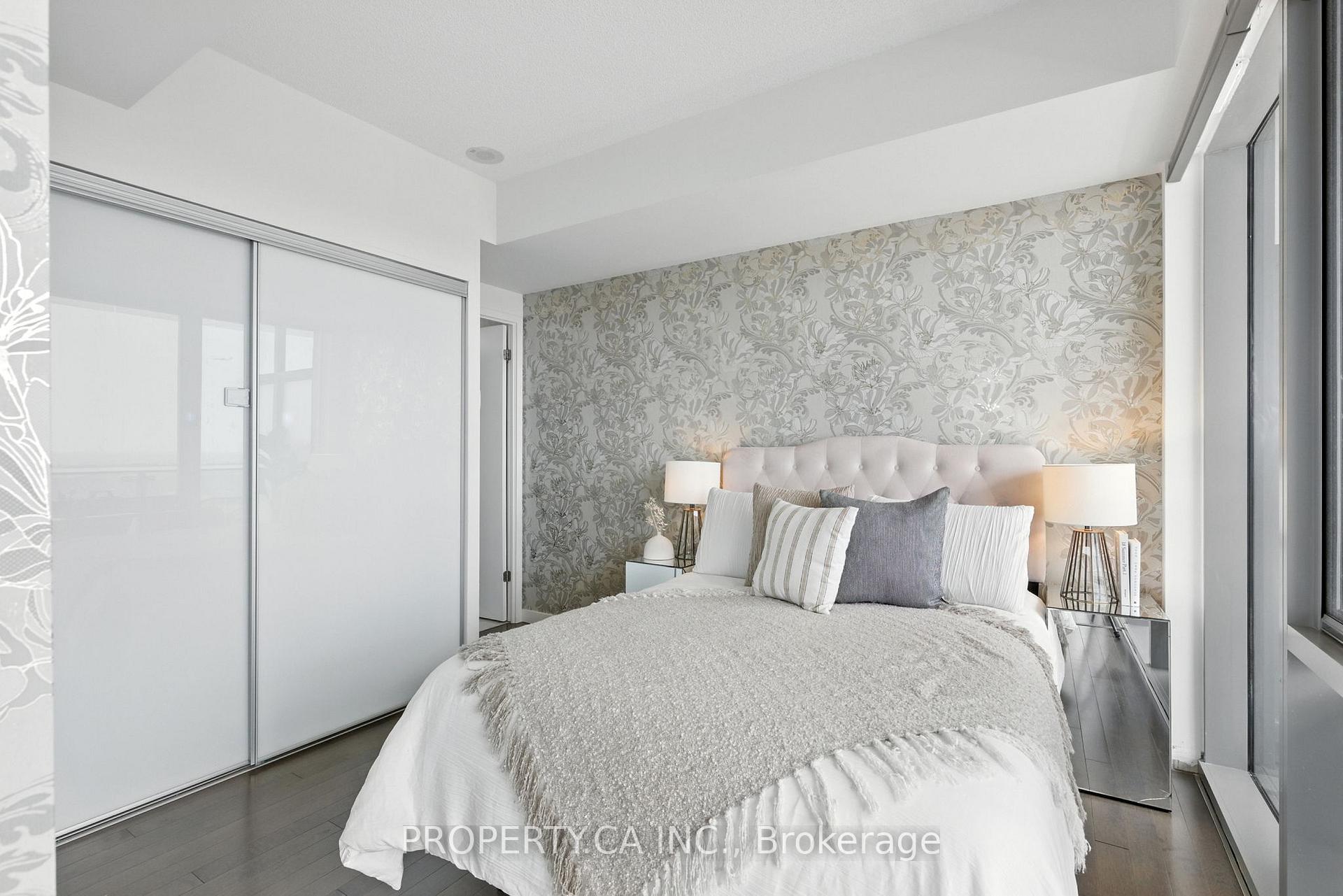 Photo 13 of Unit 3008, 390 Cherry Street, Toronto, Waterfront Communities — HOMEH