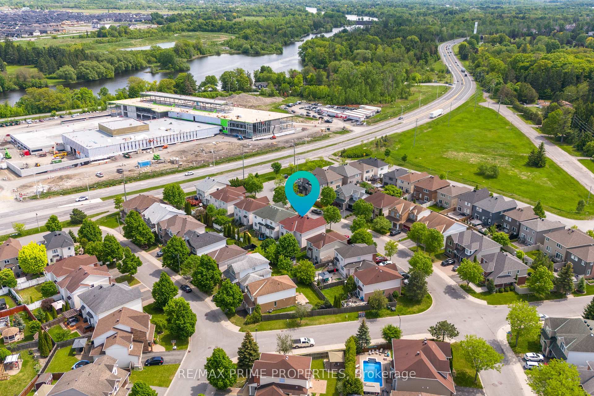 Photo 7 of 119 Willow Creek Circle, Ottawa, Barrhaven - Strandherd — HOMEH