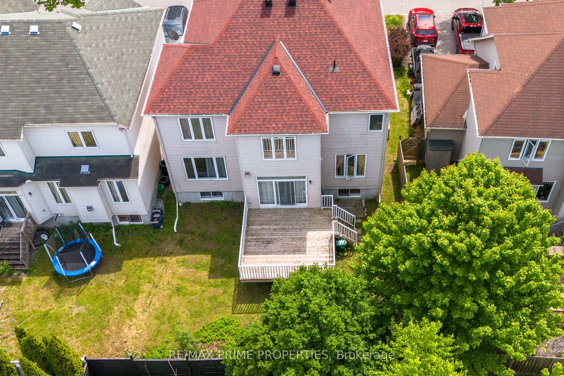 Photo 10 of 119 Willow Creek Circle, Ottawa, Barrhaven - Strandherd — HOMEH