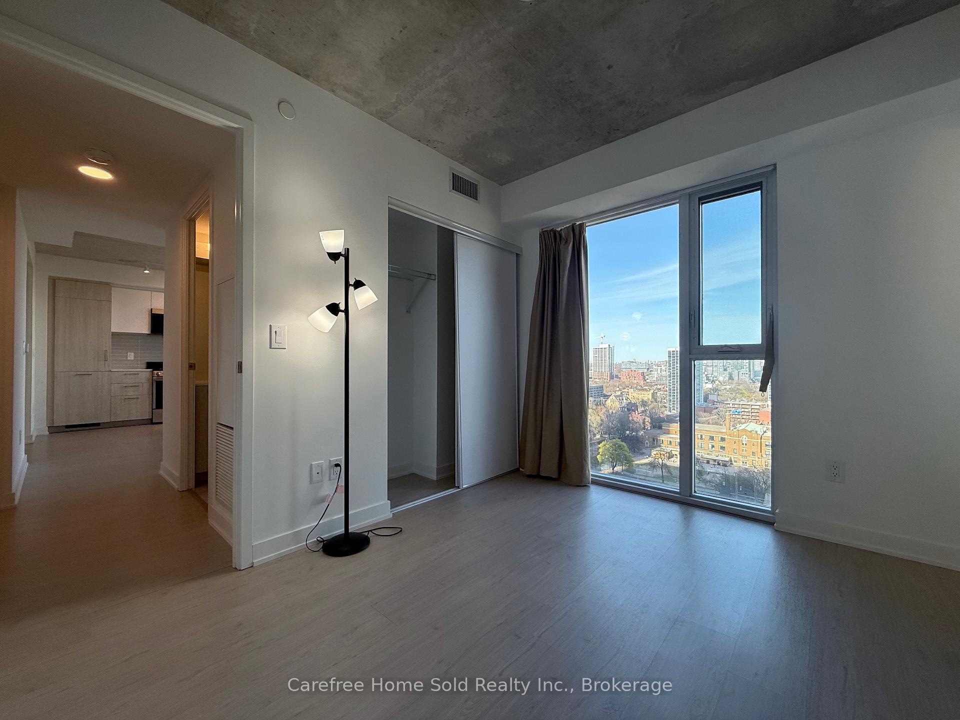 Photo 4 of Unit 1601, 65 Mutual Street, Toronto, Church-Yonge Corridor — HOMEH