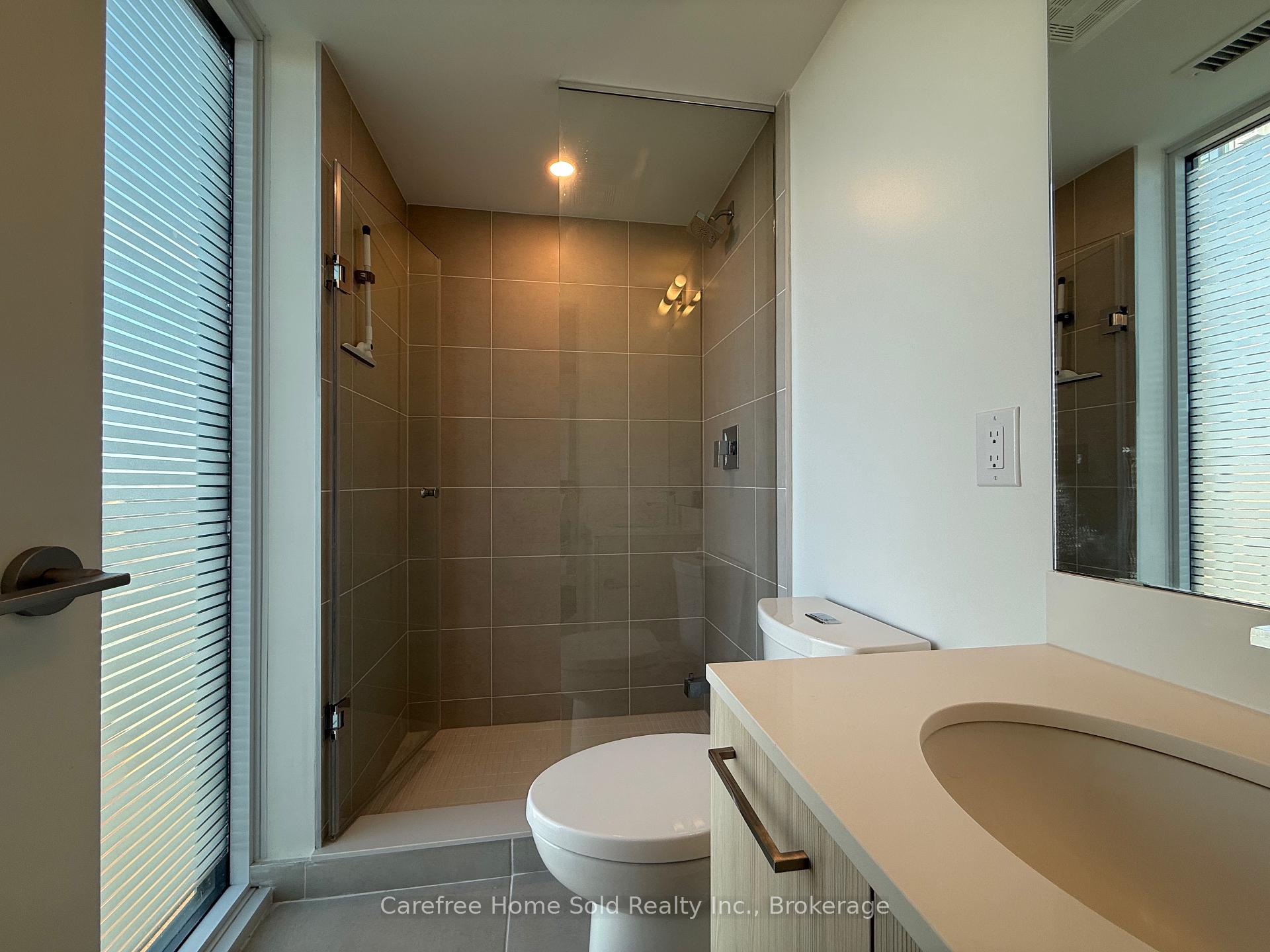 Photo 5 of Unit 1601, 65 Mutual Street, Toronto, Church-Yonge Corridor — HOMEH