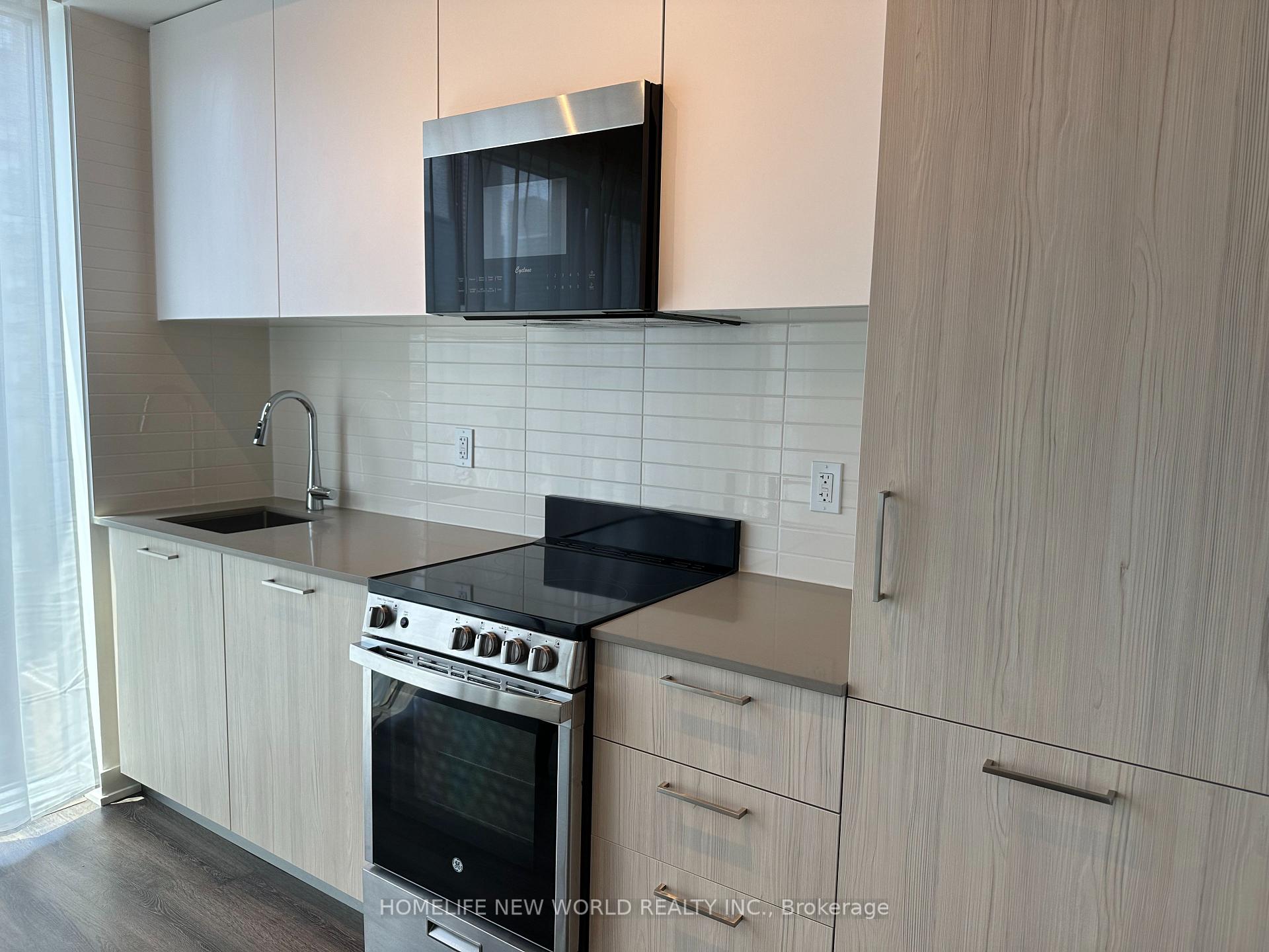 Photo 15 of Unit 2504, 65 Mutual Street, Toronto, Church-Yonge Corridor — HOMEH