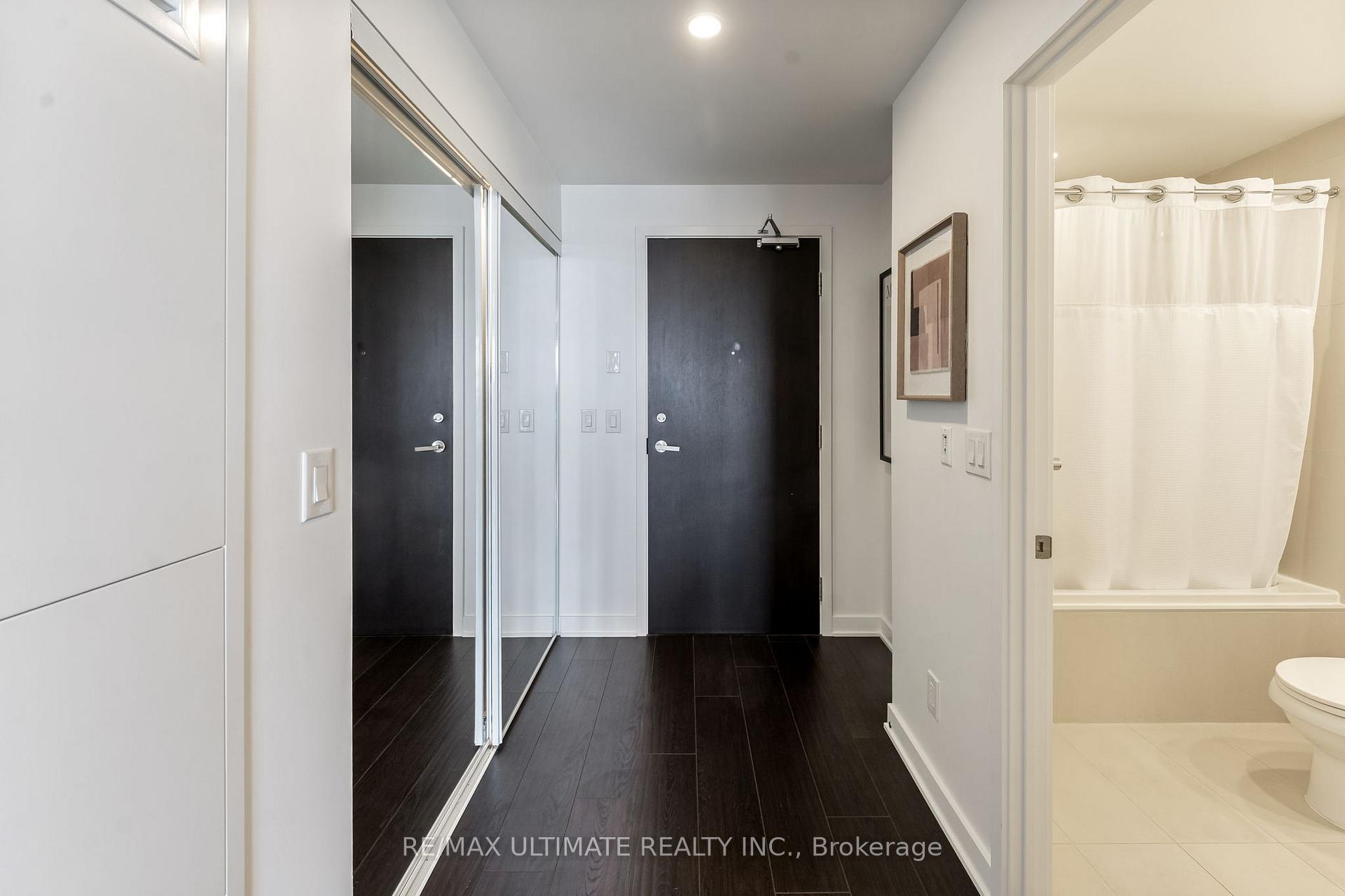 Photo 5 of Unit 1404, 170 sumach Street, Toronto, Regent Park — HOMEH