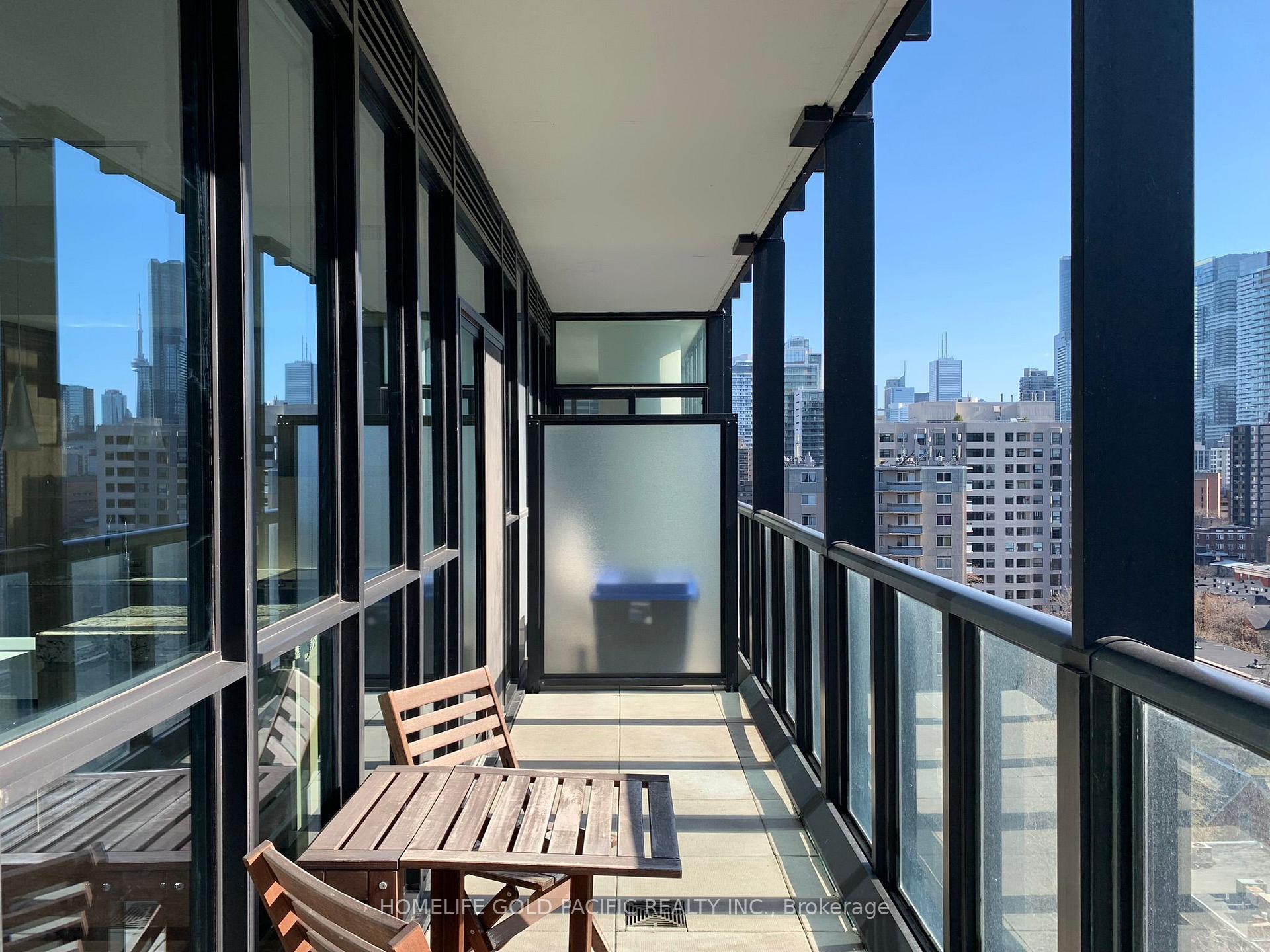 Photo 4 of Unit 1005, 101 Charles Street E, Toronto, Church-Yonge Corridor — HOMEH