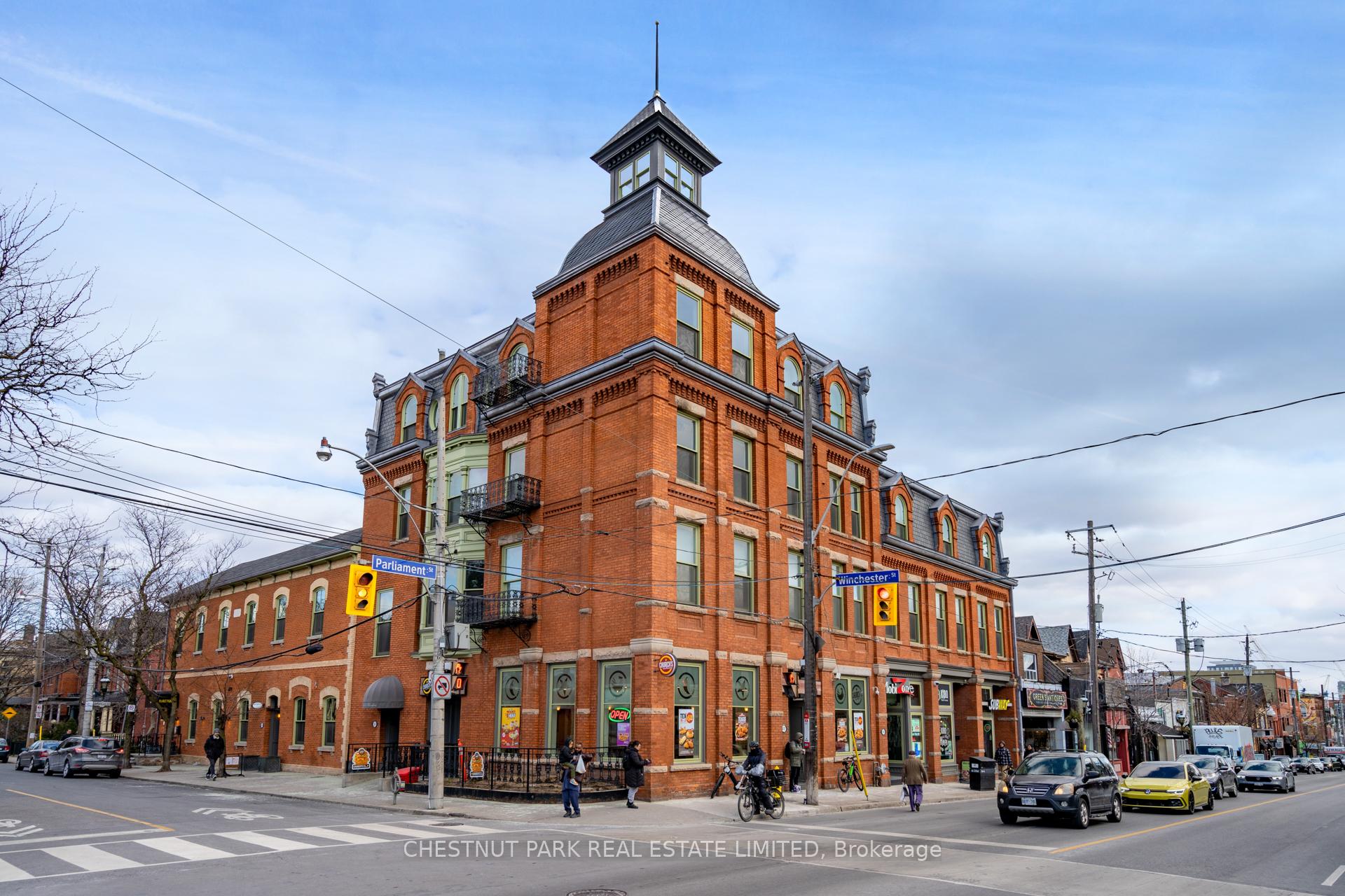 Front of Unit 202B, 51 Winchester Street