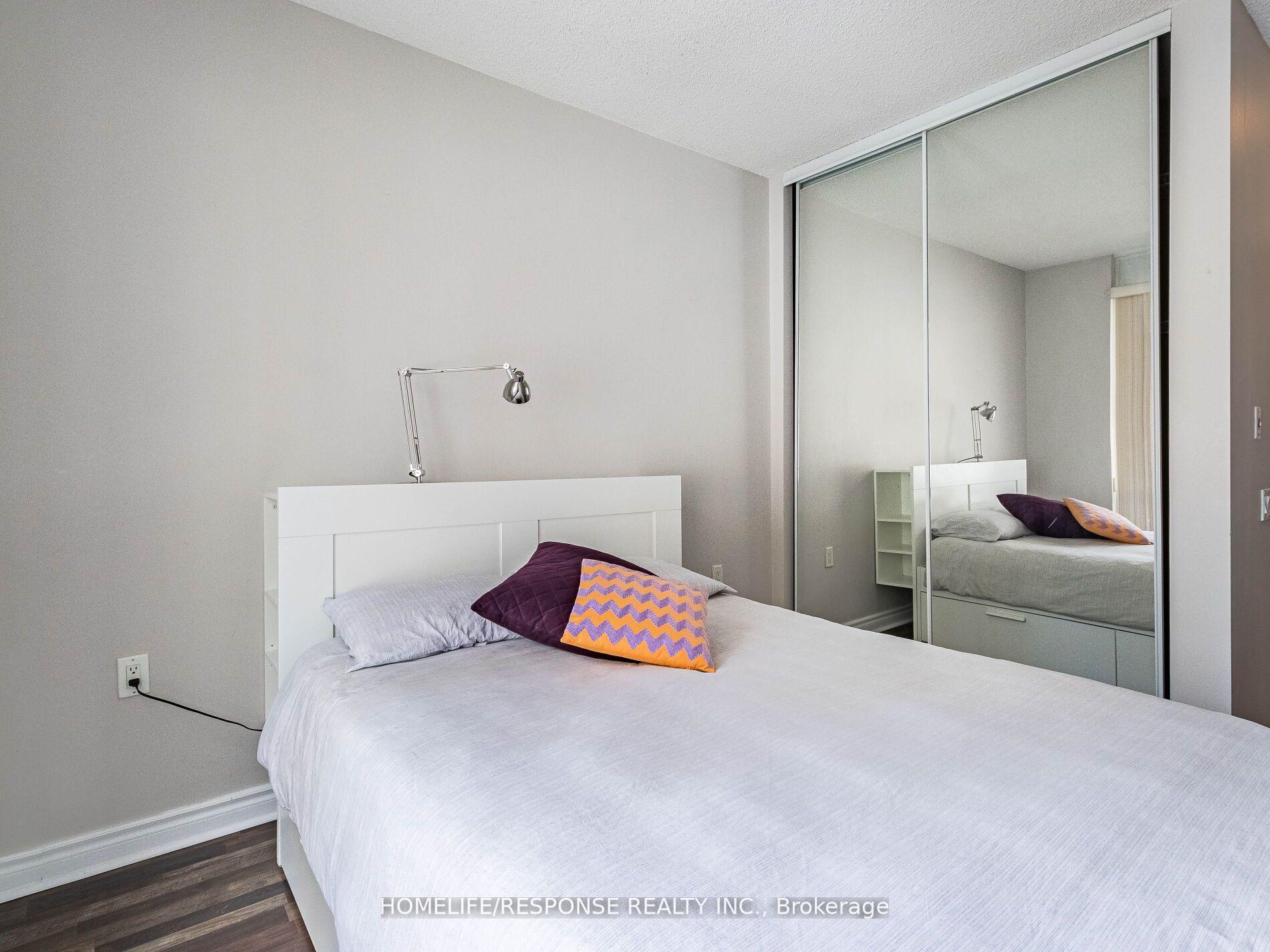Photo 42 of Unit 802, 85 Bloor Street E, Toronto, Church-Yonge Corridor — HOMEH