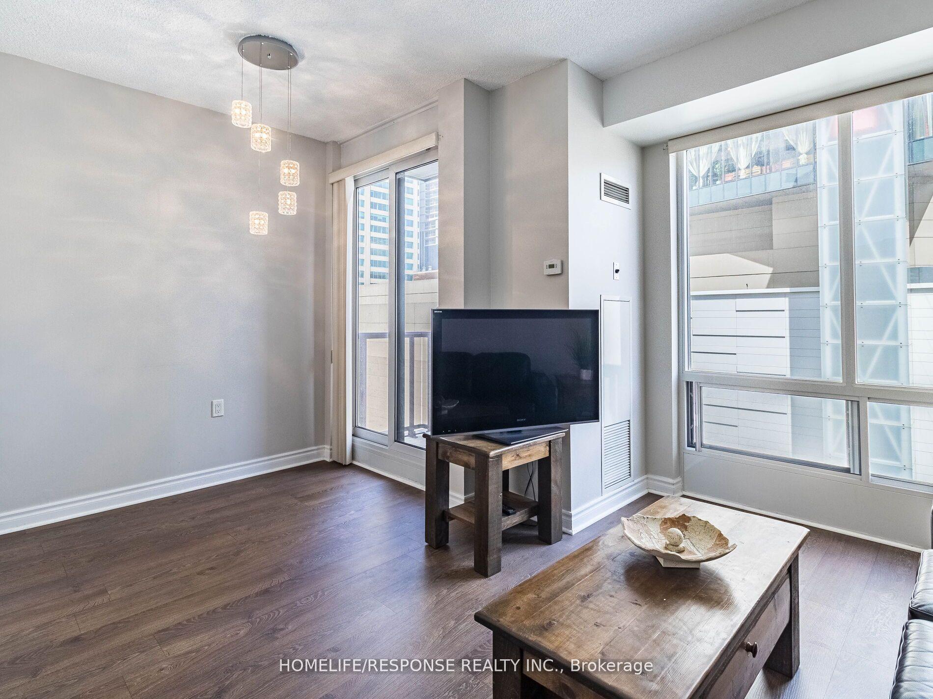 Photo 34 of Unit 802, 85 Bloor Street E, Toronto, Church-Yonge Corridor — HOMEH
