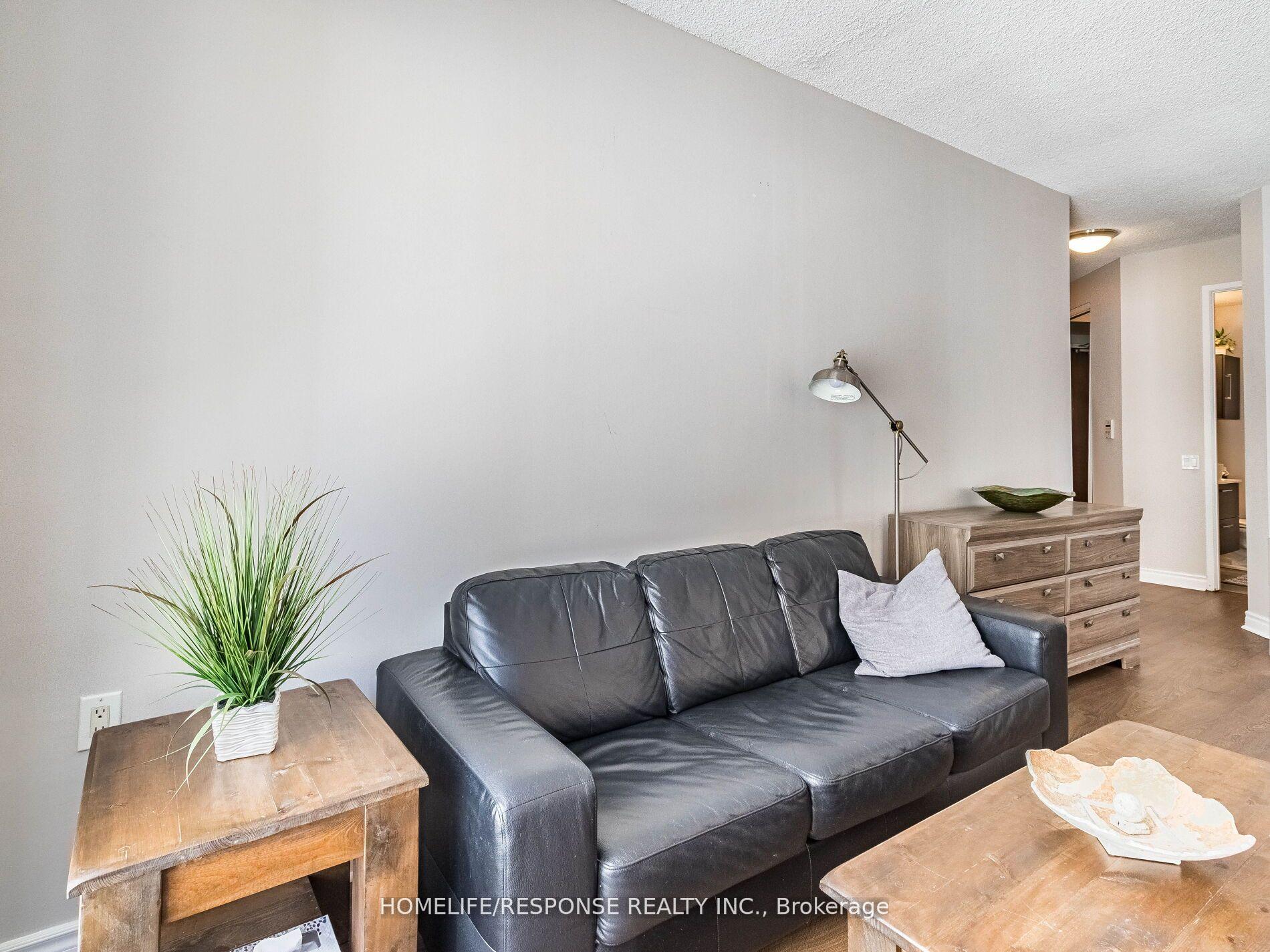 Photo 38 of Unit 802, 85 Bloor Street E, Toronto, Church-Yonge Corridor — HOMEH