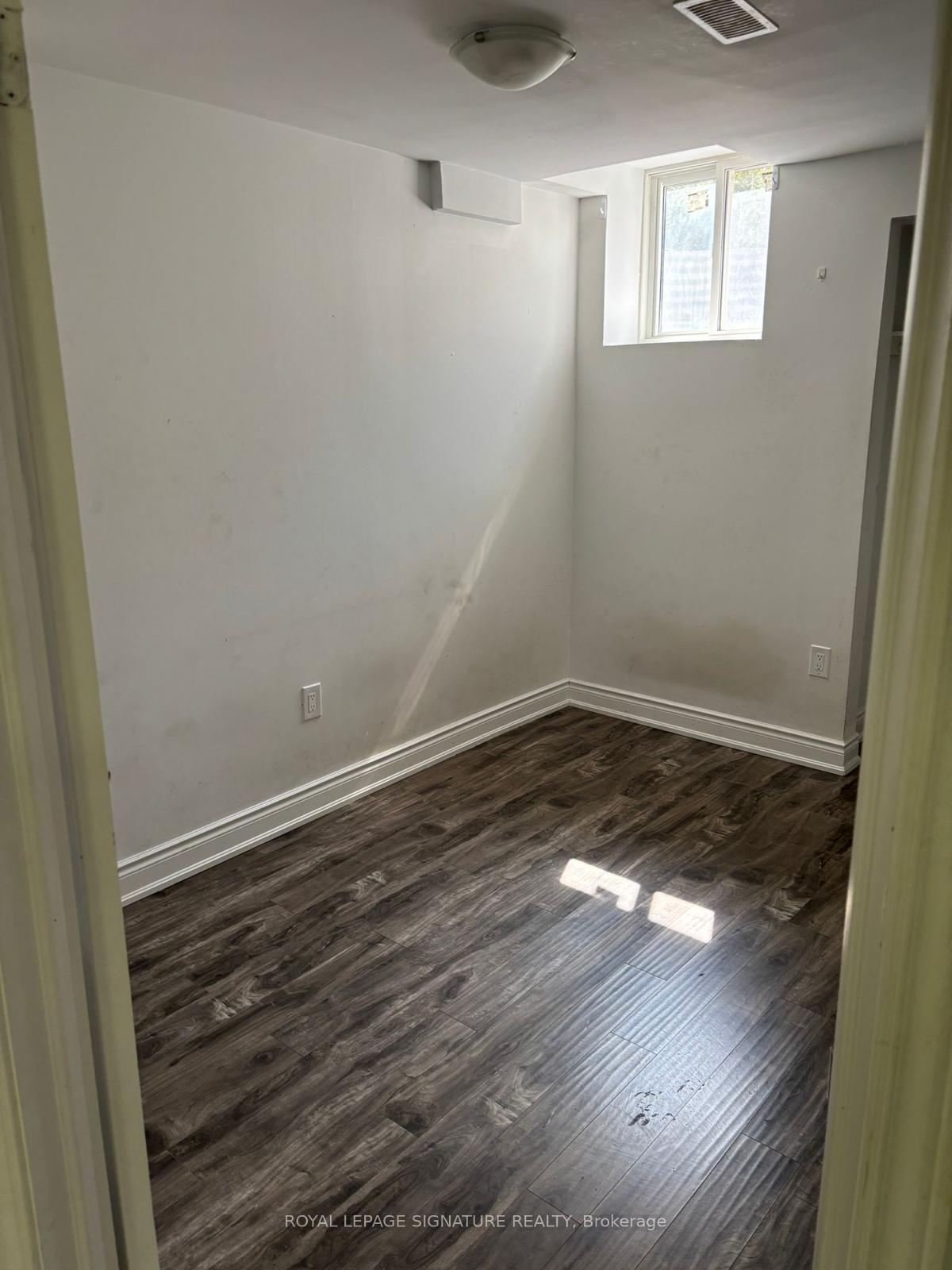 Photo 6 of Unit BSMT, 29 Germain Circle, Brampton, Credit Valley — HOMEH