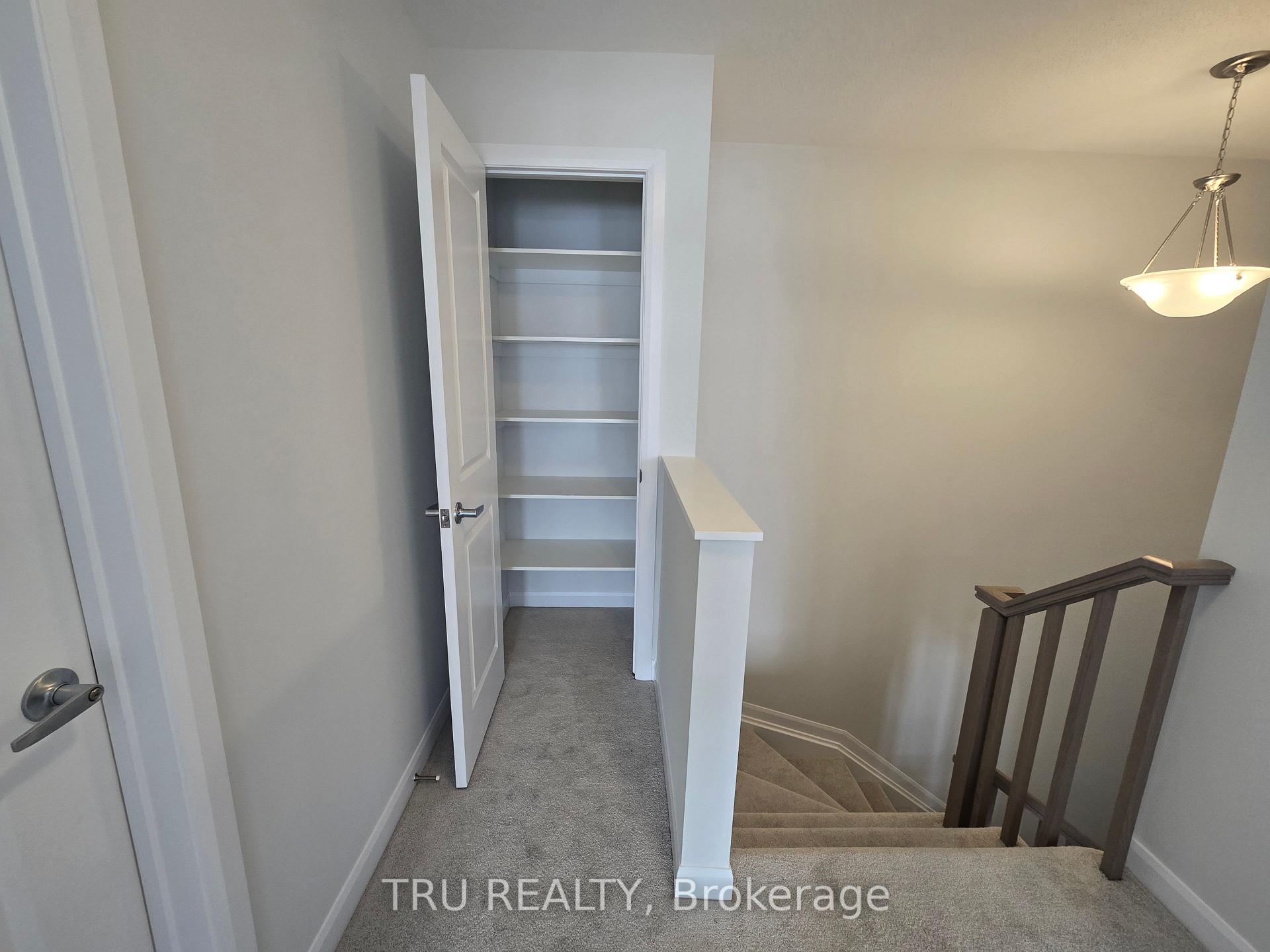 Photo 10 of 748 Lurgan Way, Ottawa, Barrhaven - Half Moon Bay — HOMEH