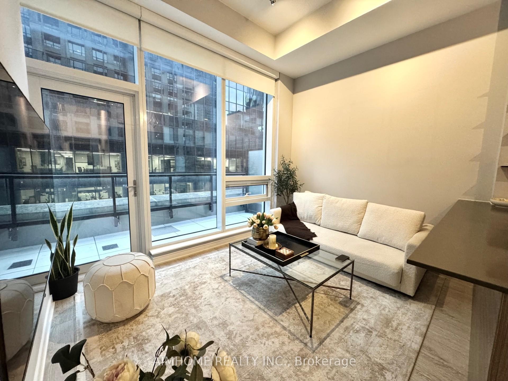 Photo 2 of Unit 605, 88 Scott Street, Toronto, Church-Yonge Corridor — HOMEH