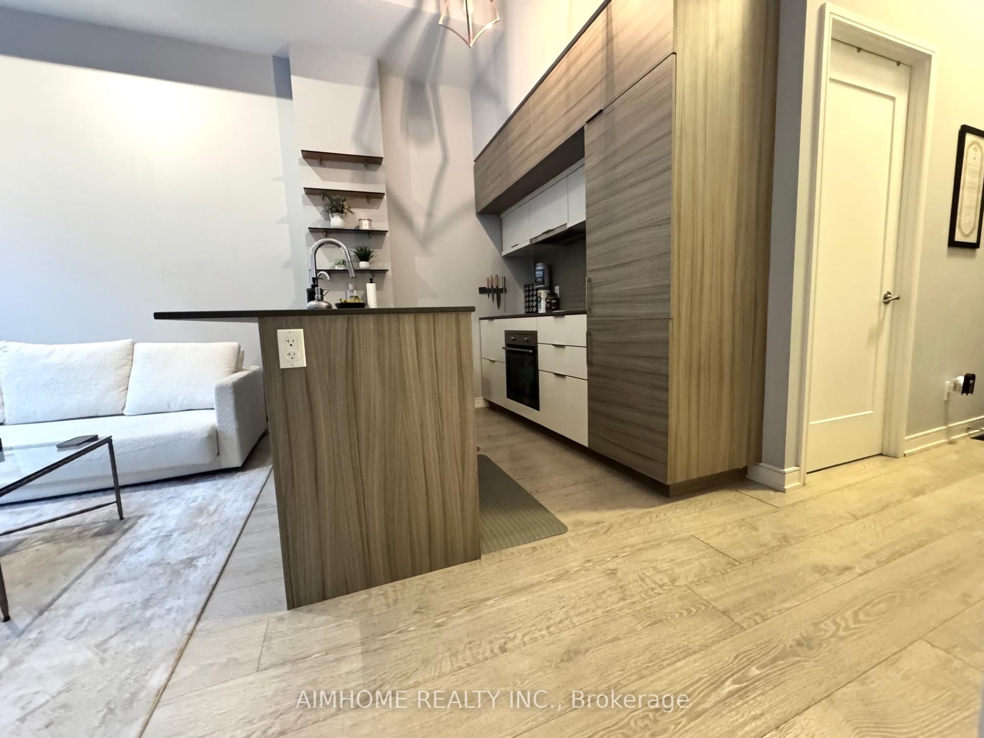 Photo 6 of Unit 605, 88 Scott Street, Toronto, Church-Yonge Corridor — HOMEH