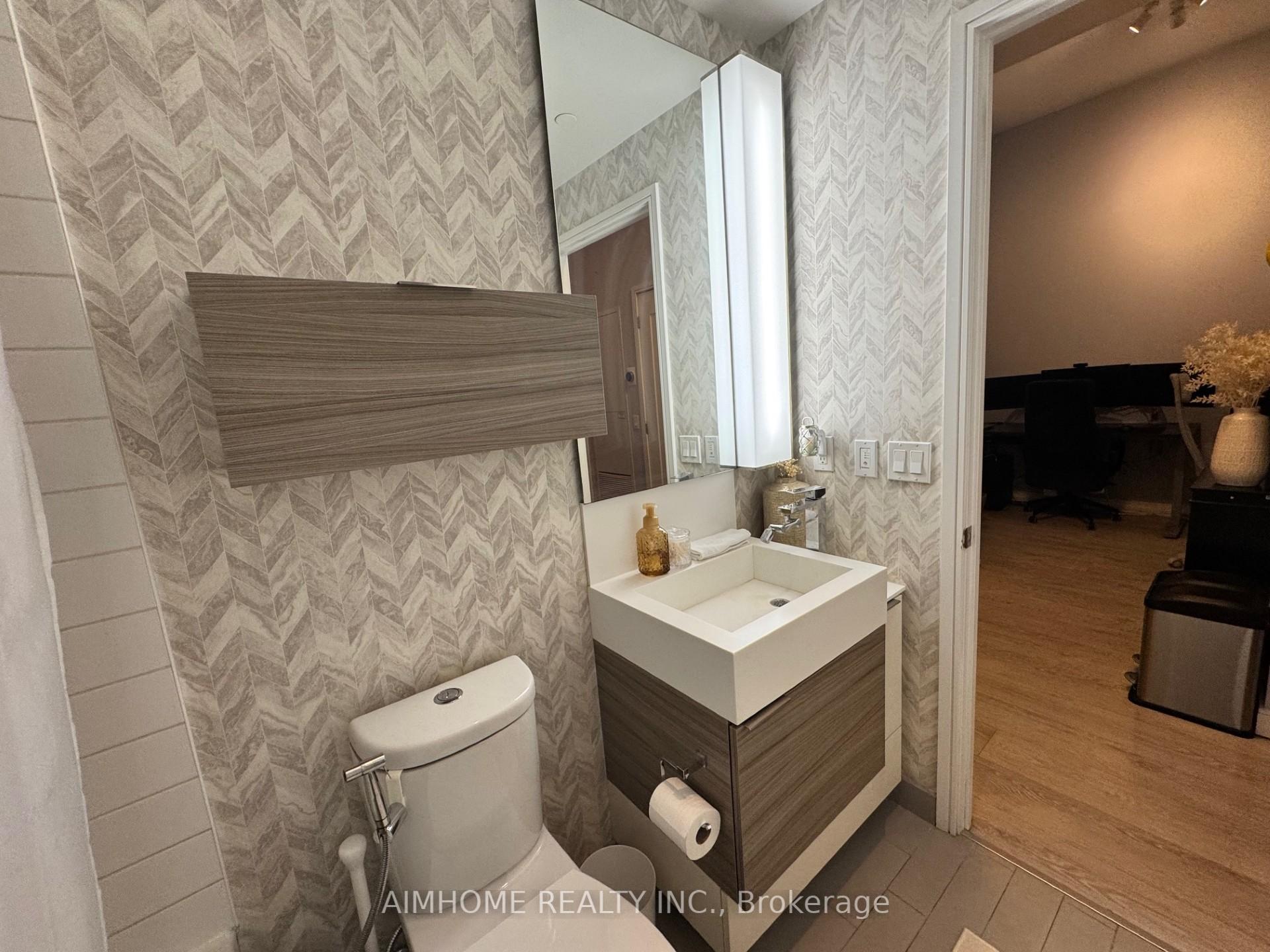 Photo 16 of Unit 605, 88 Scott Street, Toronto, Church-Yonge Corridor — HOMEH