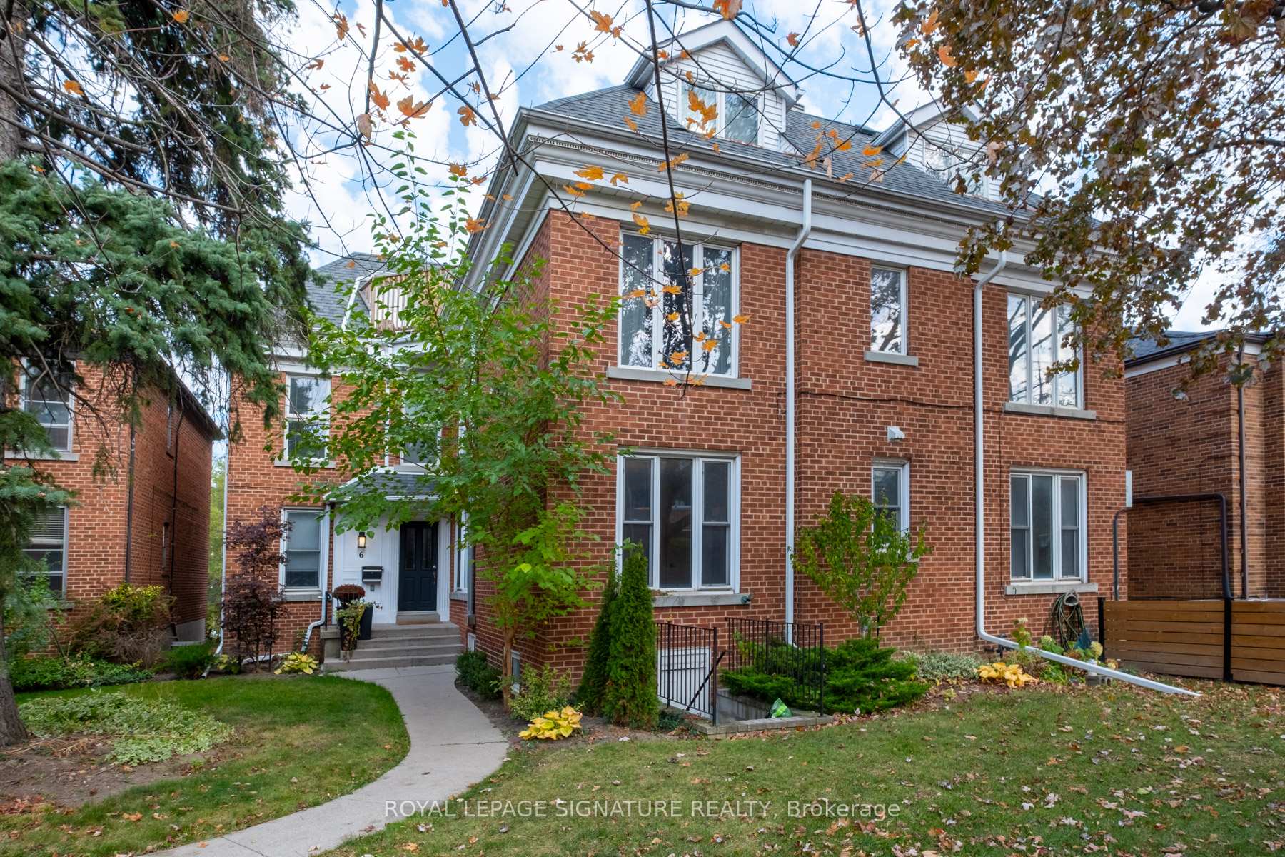Photo 1 of Unit 2, 6 Markdale Avenue, Toronto, Humewood-Cedarvale — HOMEH