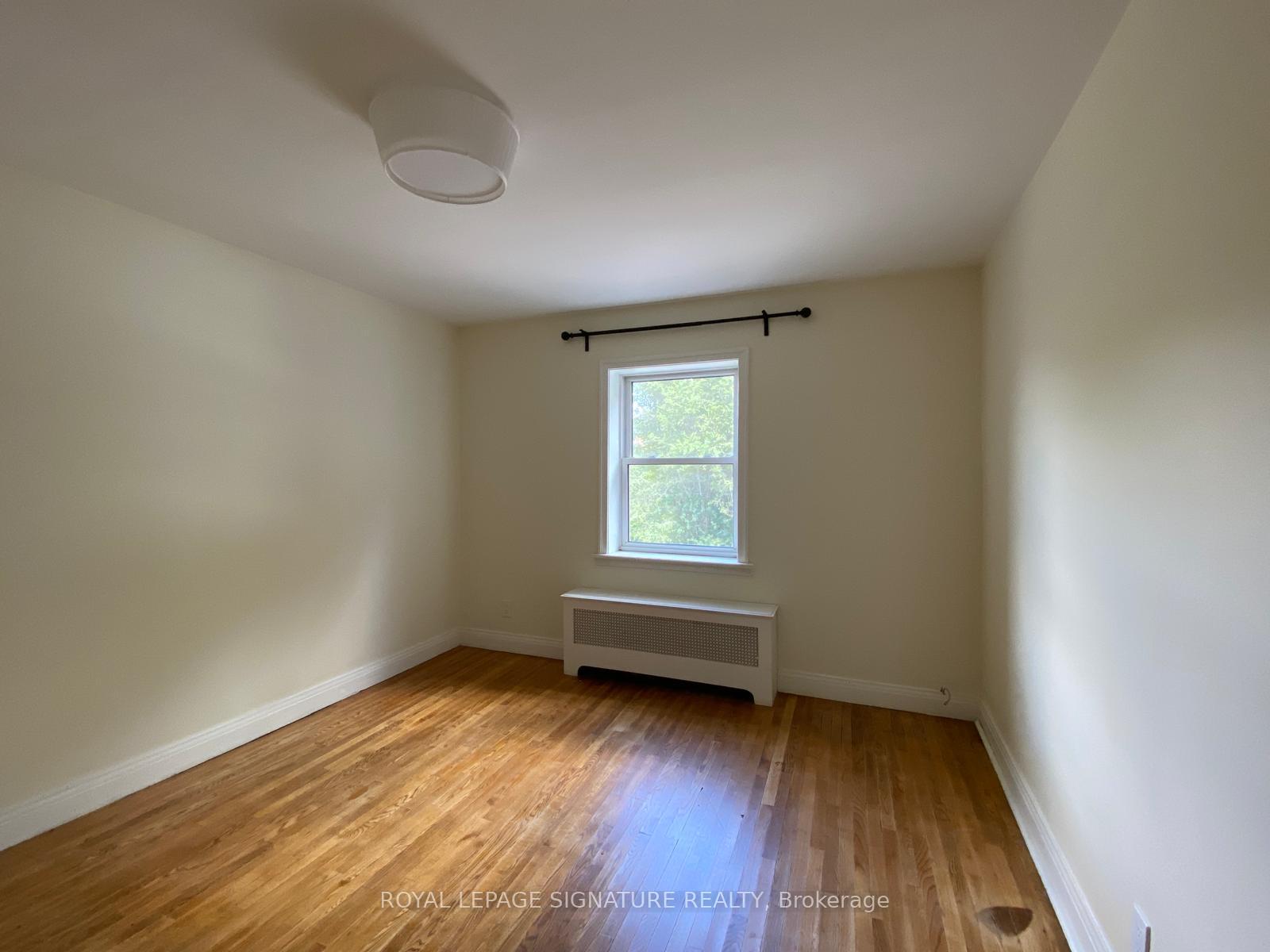 Photo 9 of Unit 2, 6 Markdale Avenue, Toronto, Humewood-Cedarvale — HOMEH