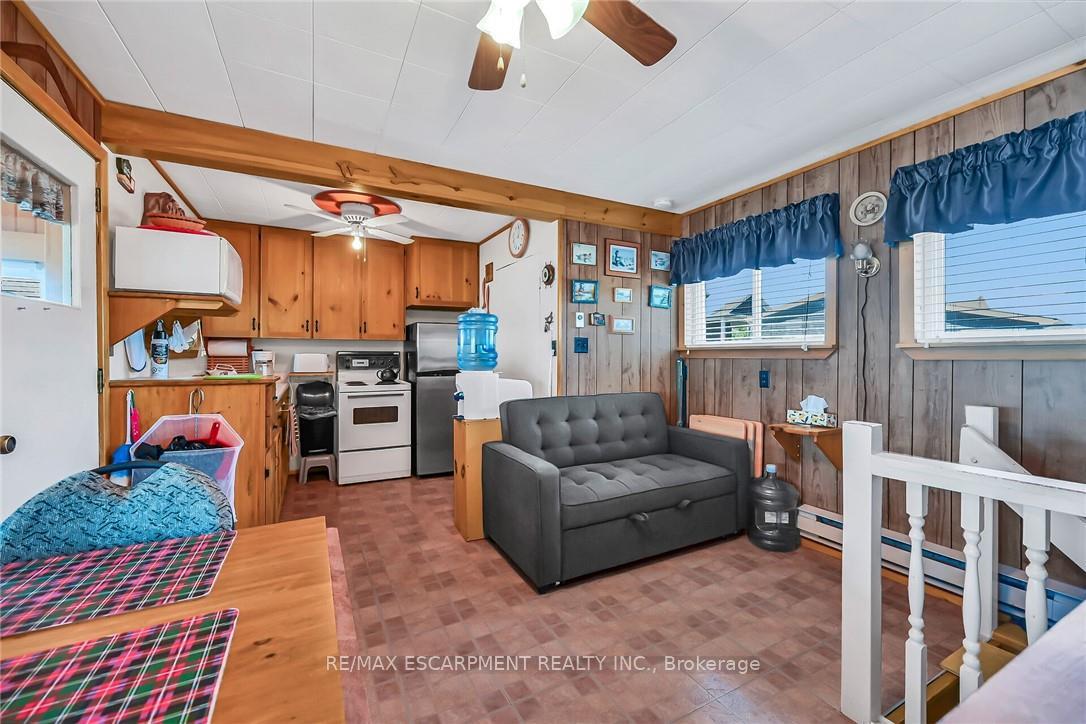 Photo 10 of 86 Lakeshore Road, Haldimand — HOMEH