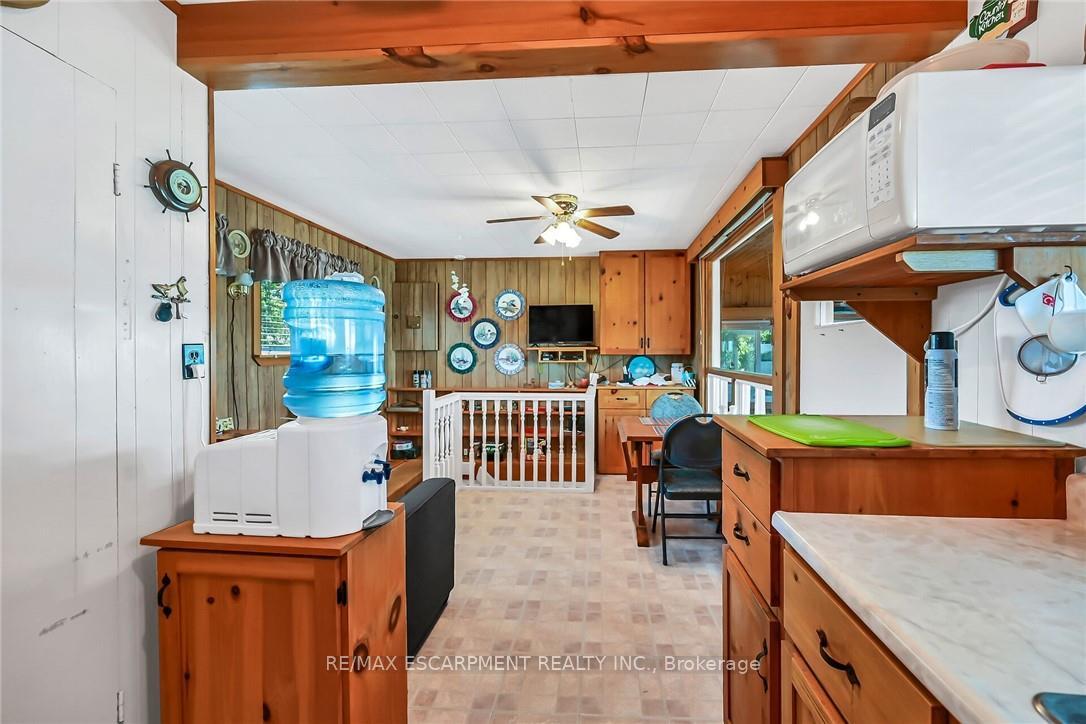 Photo 14 of 86 Lakeshore Road, Haldimand — HOMEH