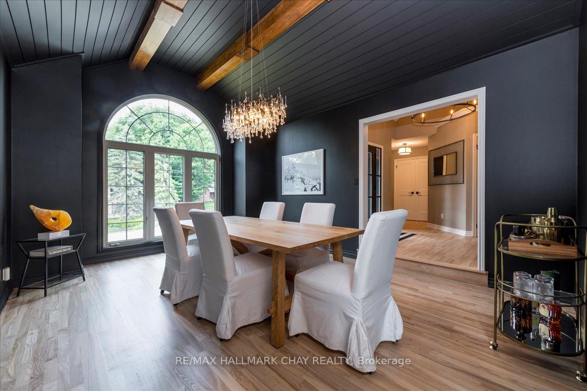 Photo 7 of 32 Forest Hill Drive, Springwater, Midhurst — HOMEH