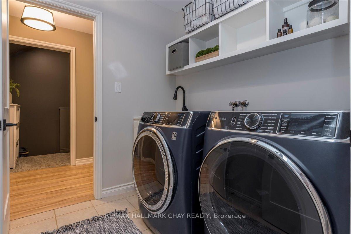 Photo 47 of 32 Forest Hill Drive, Springwater, Midhurst — HOMEH