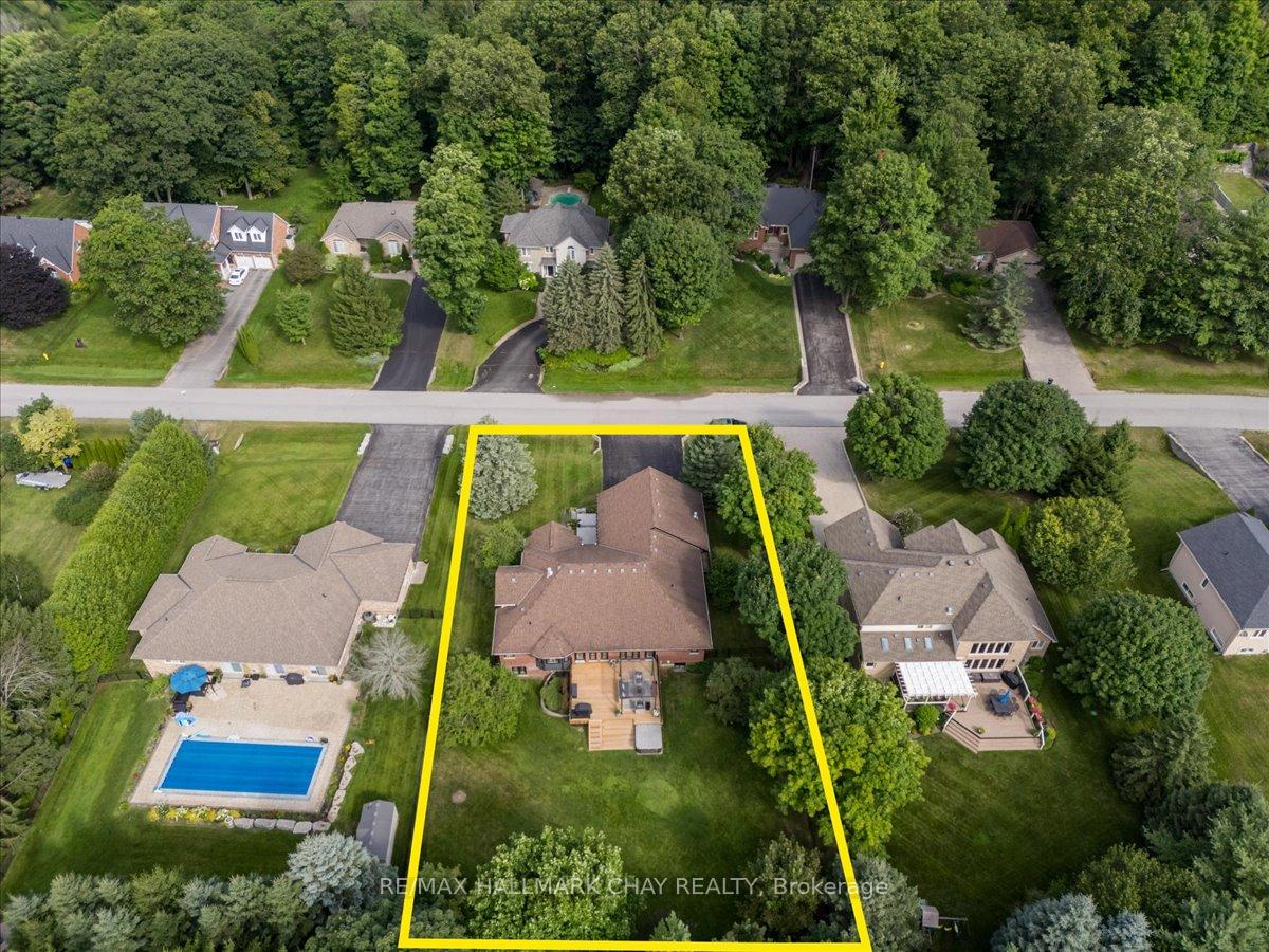 Photo 94 of 32 Forest Hill Drive, Springwater, Midhurst — HOMEH