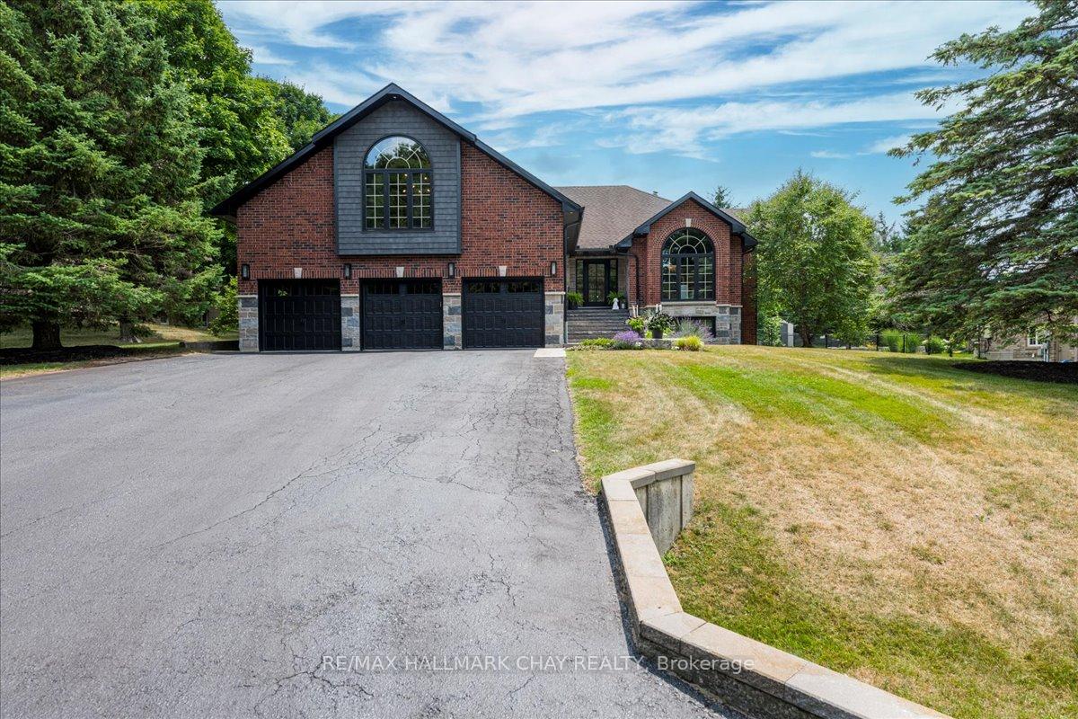 Photo 98 of 32 Forest Hill Drive, Springwater, Midhurst — HOMEH