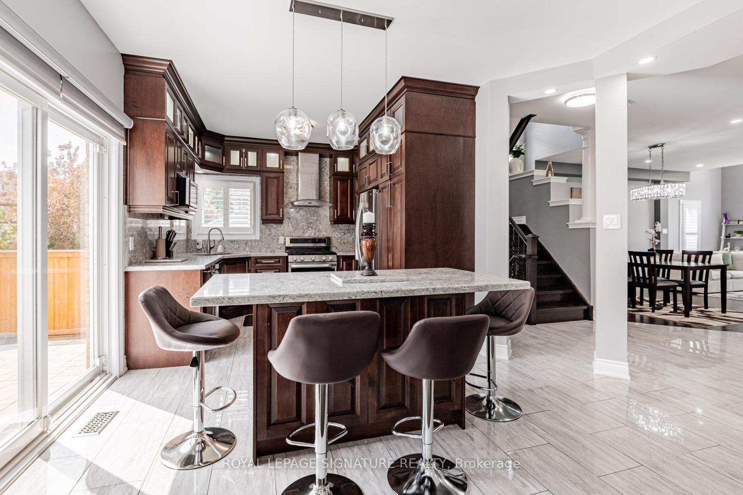 Photo 10 of 5 Sandcherry Avenue, Markham, Legacy — HOMEH
