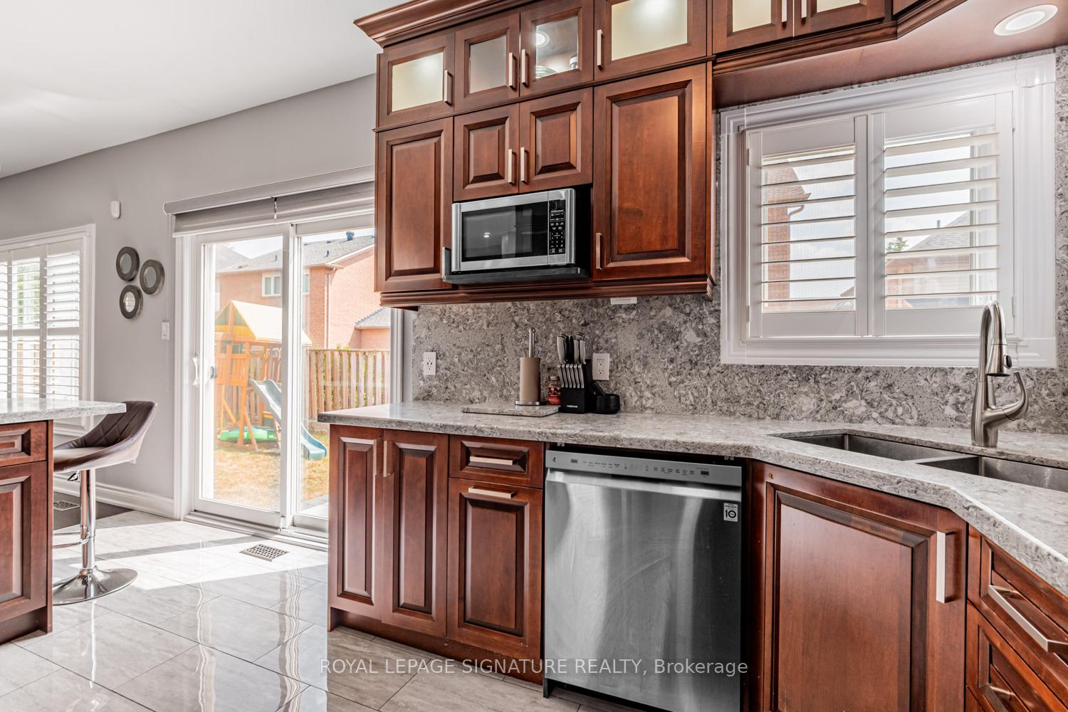 Photo 12 of 5 Sandcherry Avenue, Markham, Legacy — HOMEH