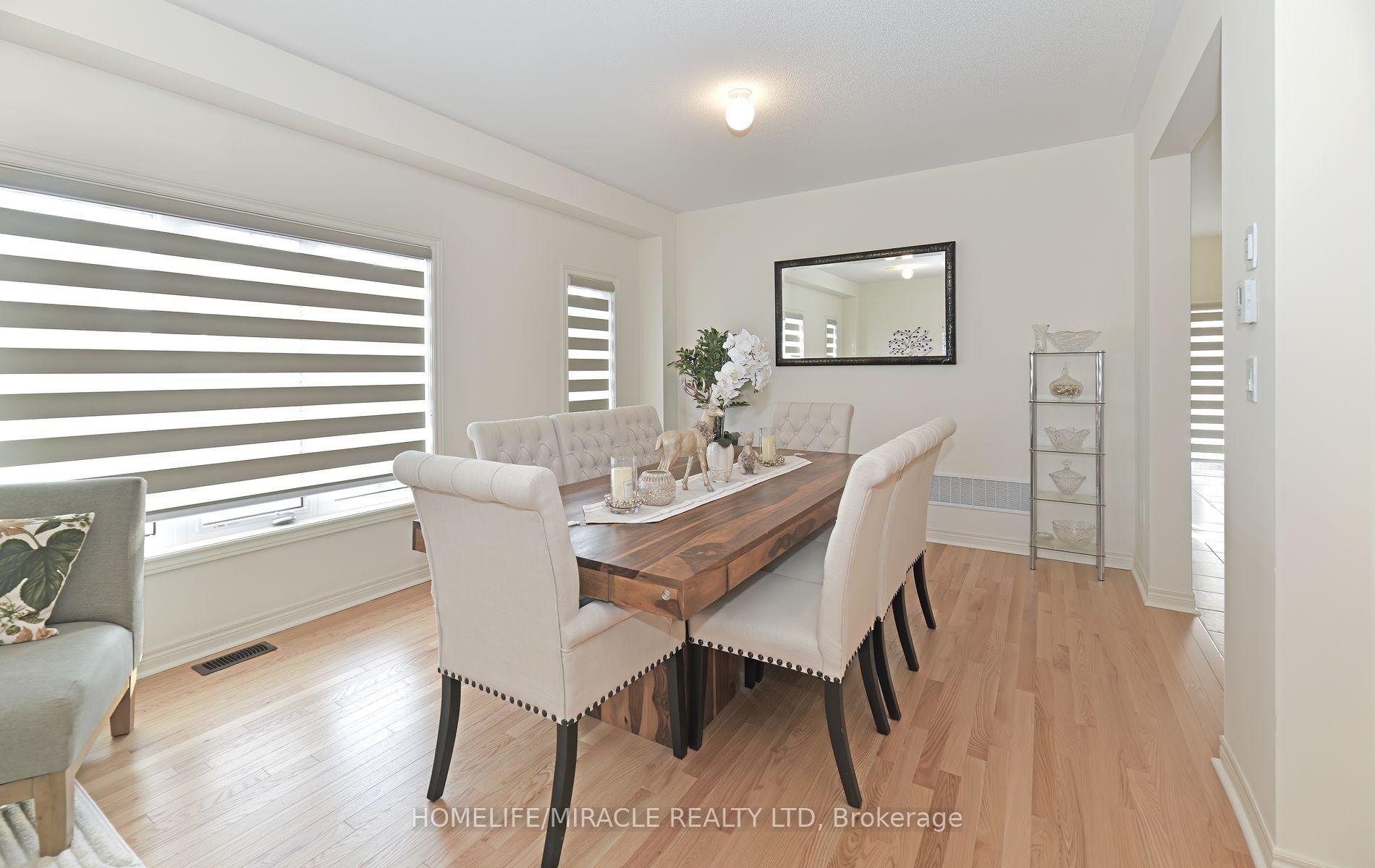 Photo 4 of 656 Fleetwood Drive, Oshawa, Eastdale — HOMEH
