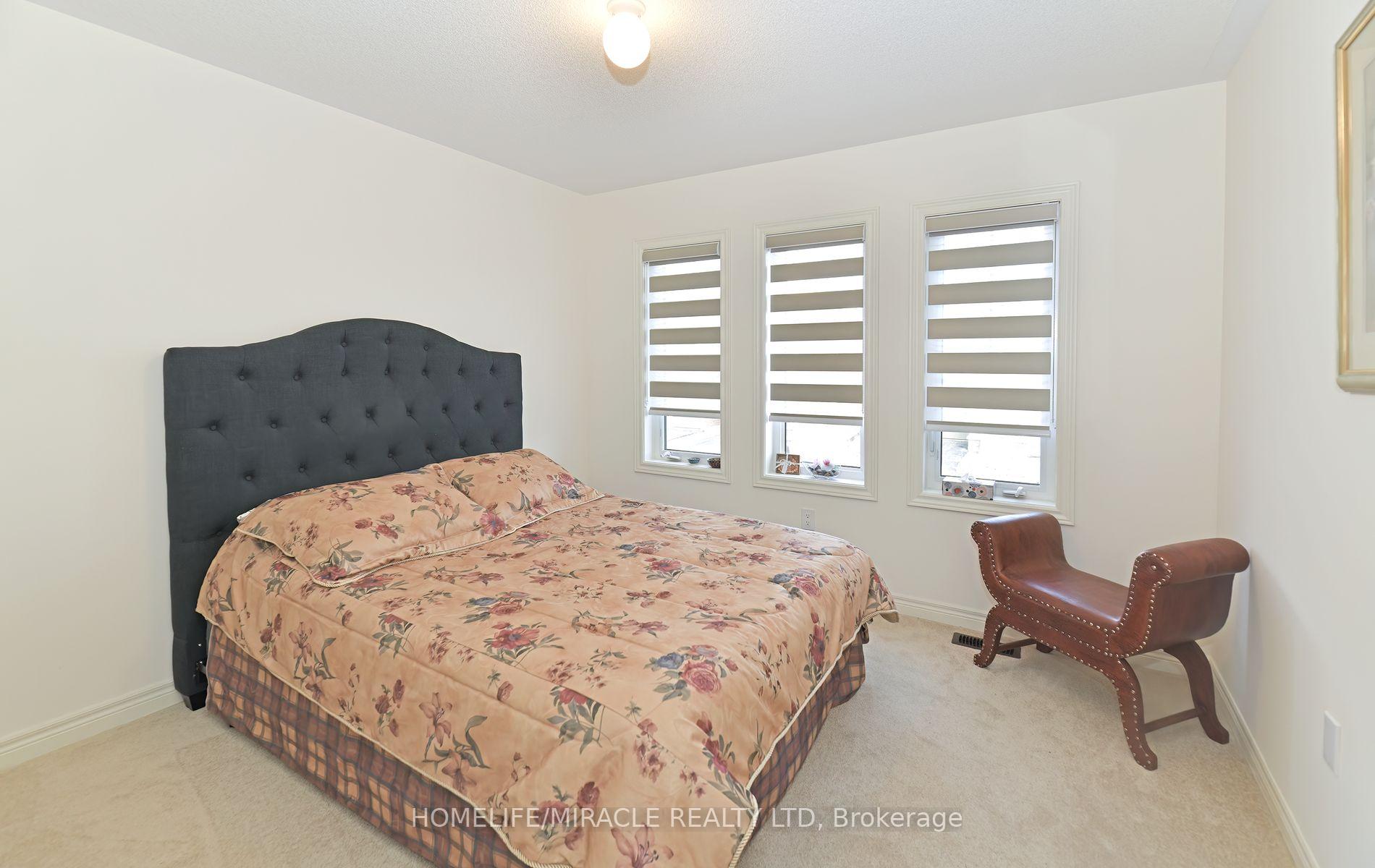Photo 18 of 656 Fleetwood Drive, Oshawa, Eastdale — HOMEH