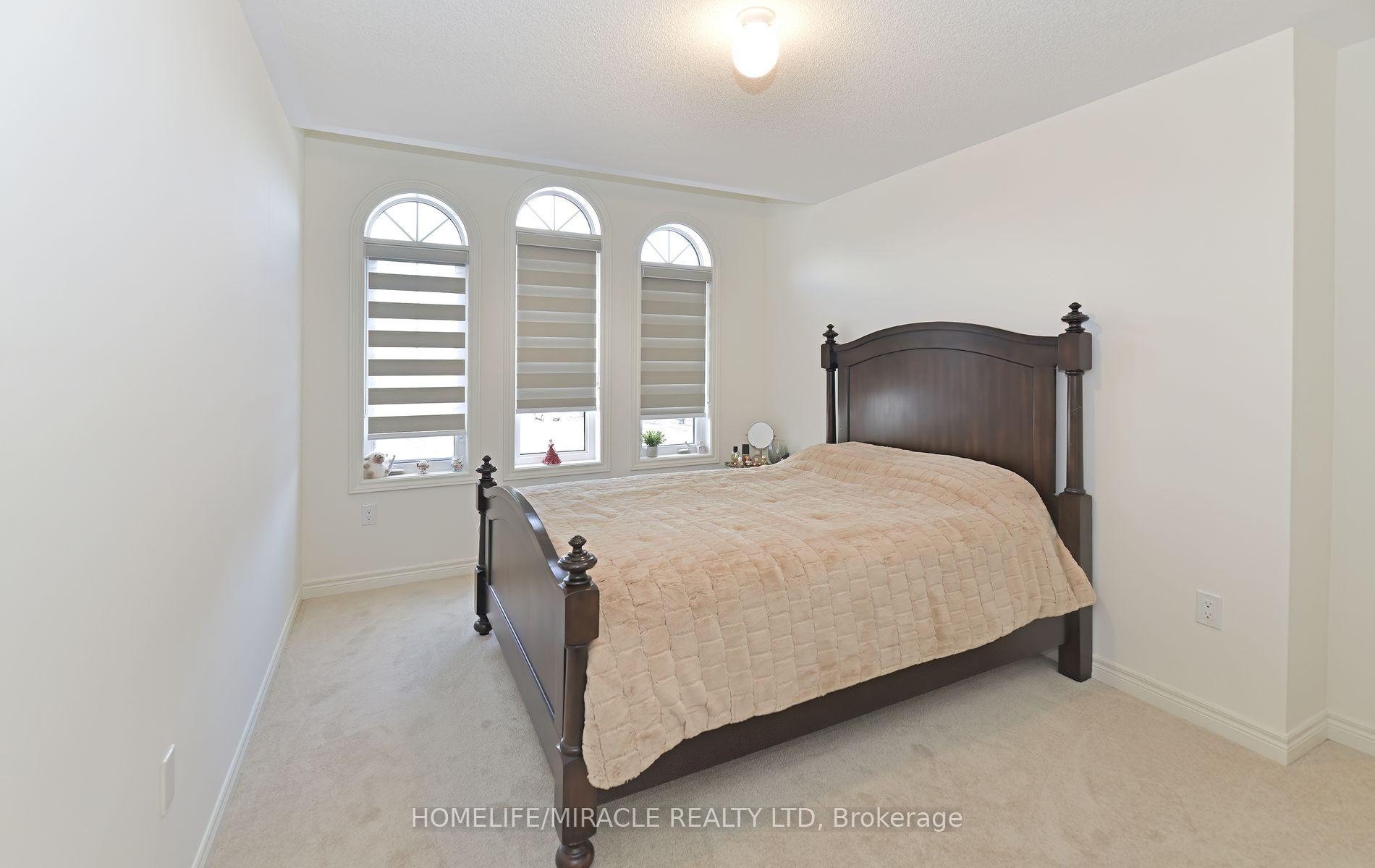 Photo 19 of 656 Fleetwood Drive, Oshawa, Eastdale — HOMEH