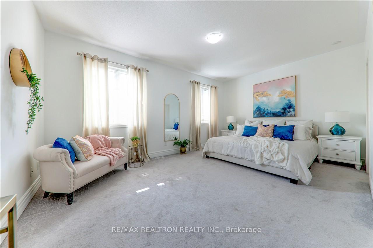 Photo 21 of 2380 Equestrian Crescent, Oshawa, Windfields — HOMEH