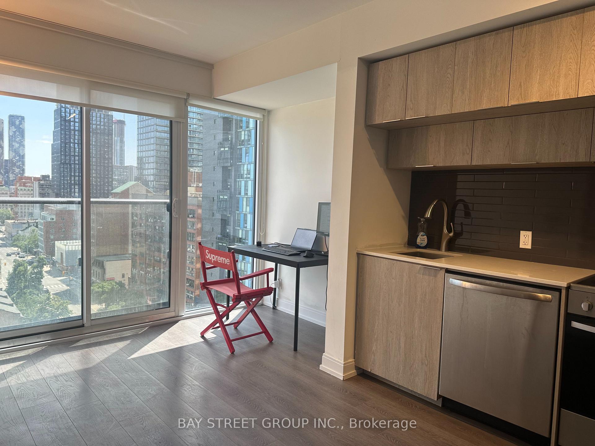Photo 6 of Unit 1008, 181 Dundas Street E, Toronto, Church-Yonge Corridor — HOMEH
