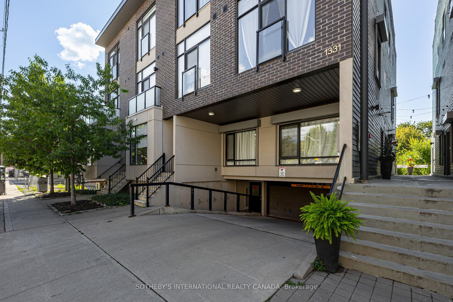Front of Unit 4, 1331 Gerrard Street