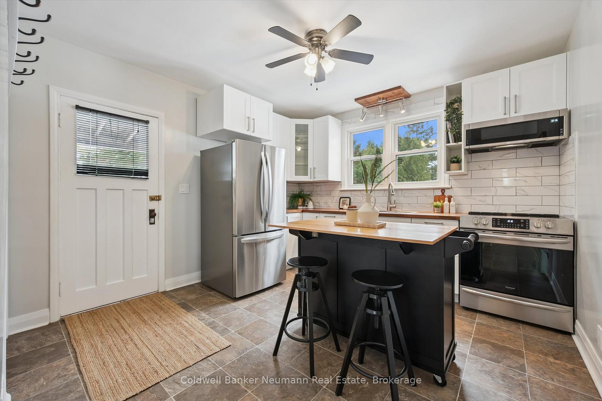 Photo 10 of 564 Paisley Road, Guelph, Junction/Onward Willow — HOMEH