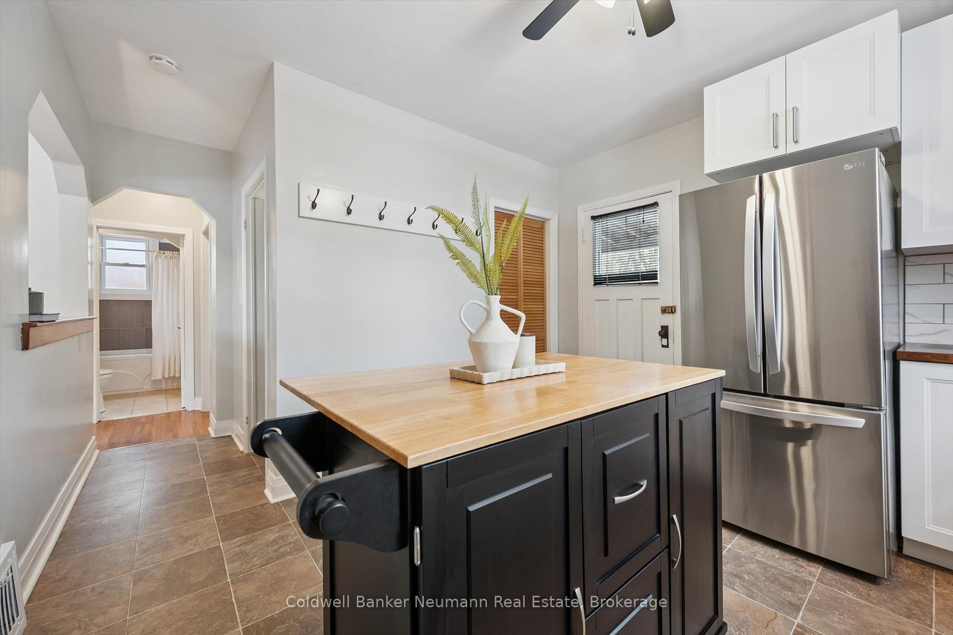 Photo 15 of 564 Paisley Road, Guelph, Junction/Onward Willow — HOMEH