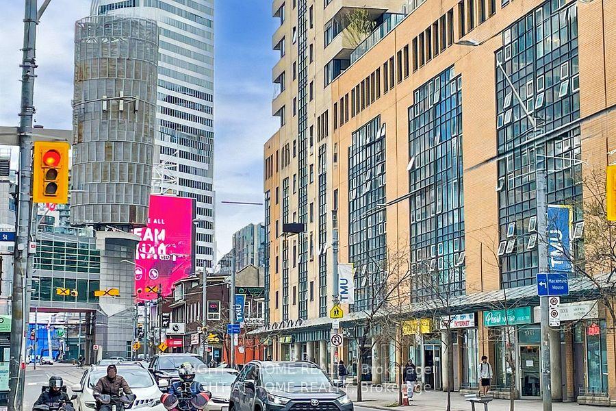 Photo 7 of Unit 4802, 252 Church Street, Toronto, Church-Yonge Corridor — HOMEH