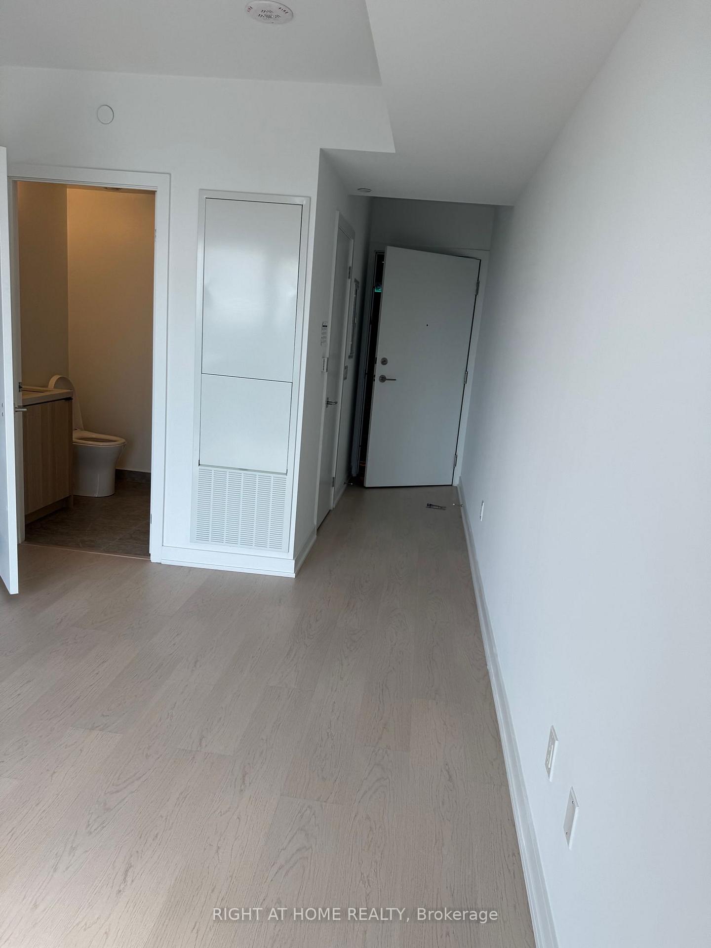 Photo 11 of Unit 4802, 252 Church Street, Toronto, Church-Yonge Corridor — HOMEH