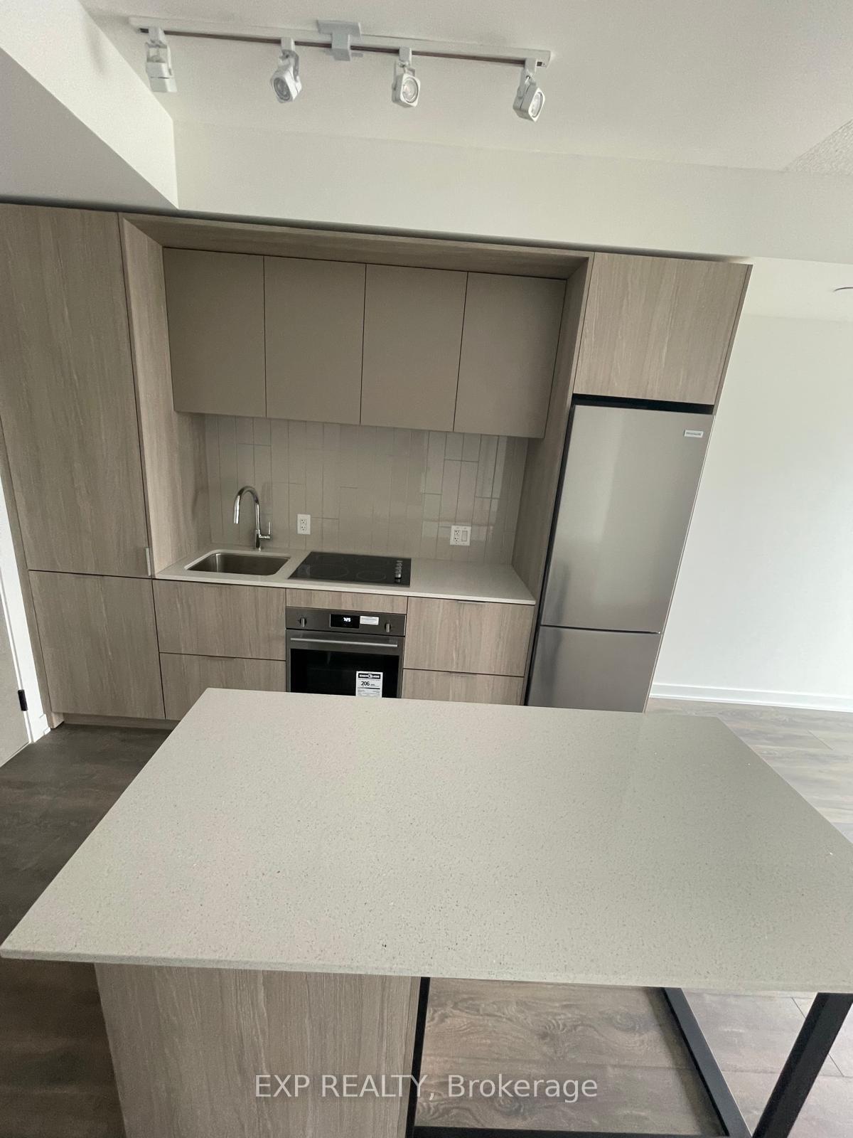 Photo 3 of Unit 1709, 130 River St Street, Toronto, Regent Park — HOMEH