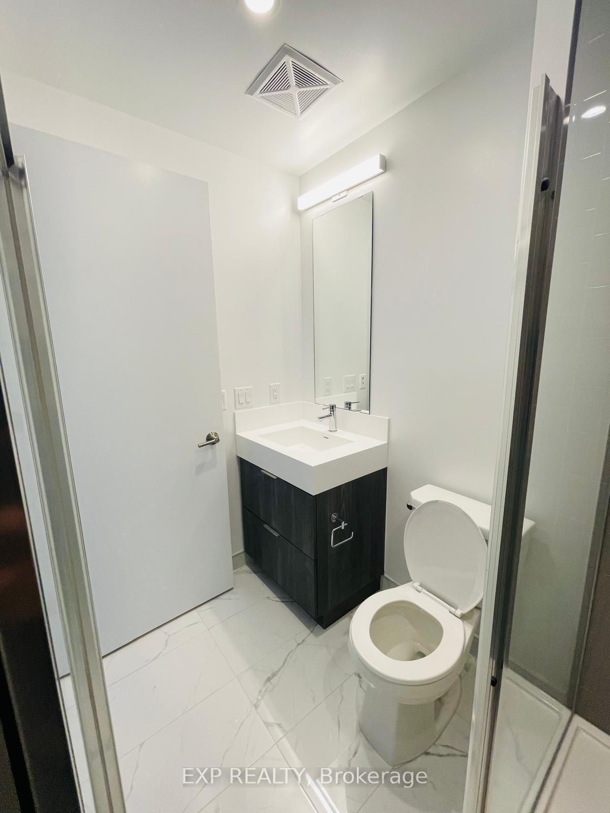 Photo 8 of Unit 1709, 130 River St Street, Toronto, Regent Park — HOMEH