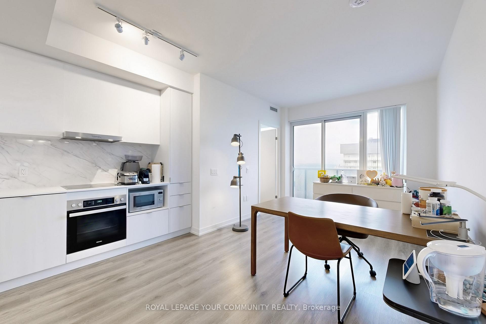 Photo 8 of Unit 5205, 138 Downes Street, Toronto, Waterfront Communities — HOMEH