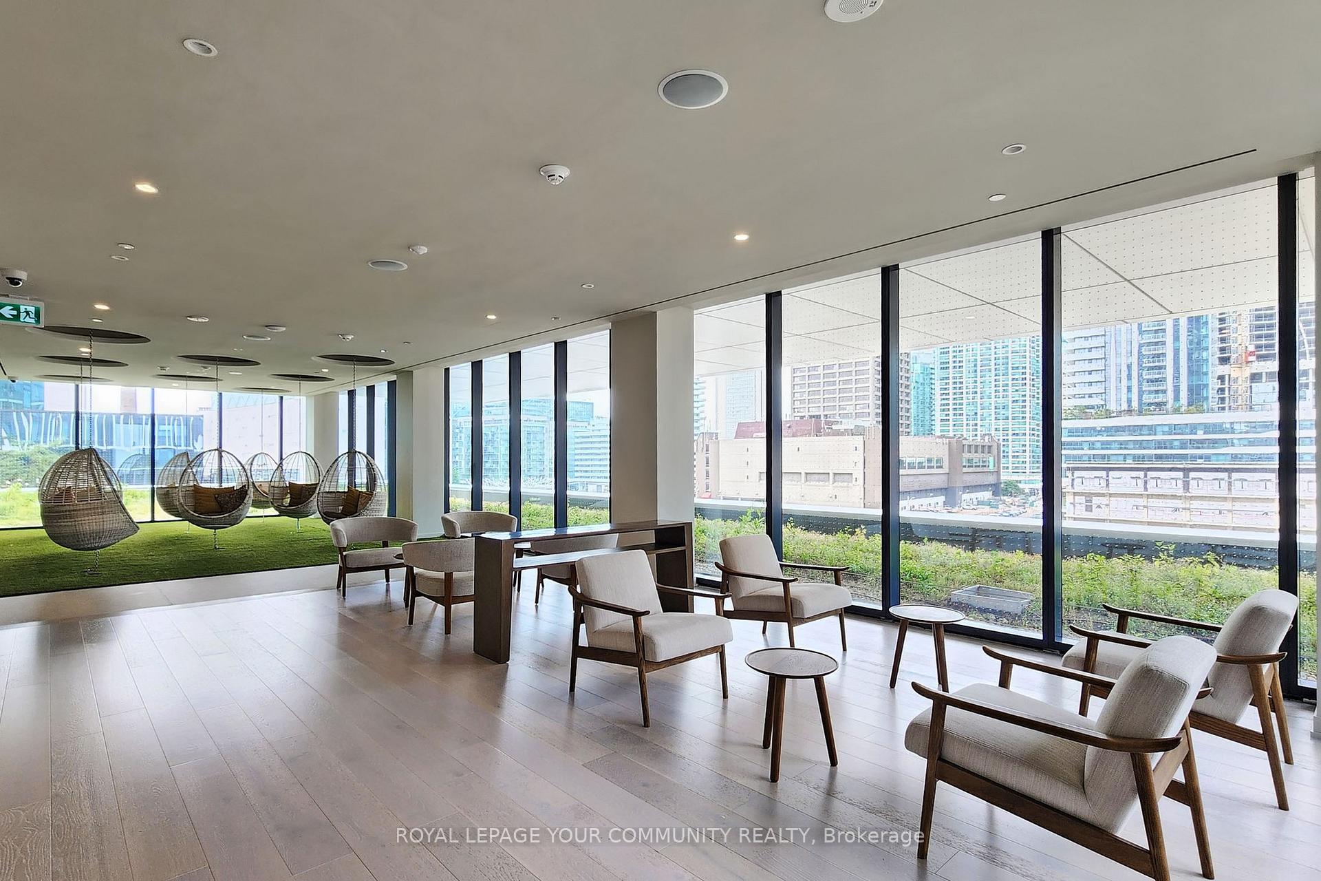 Photo 40 of Unit 5205, 138 Downes Street, Toronto, Waterfront Communities — HOMEH