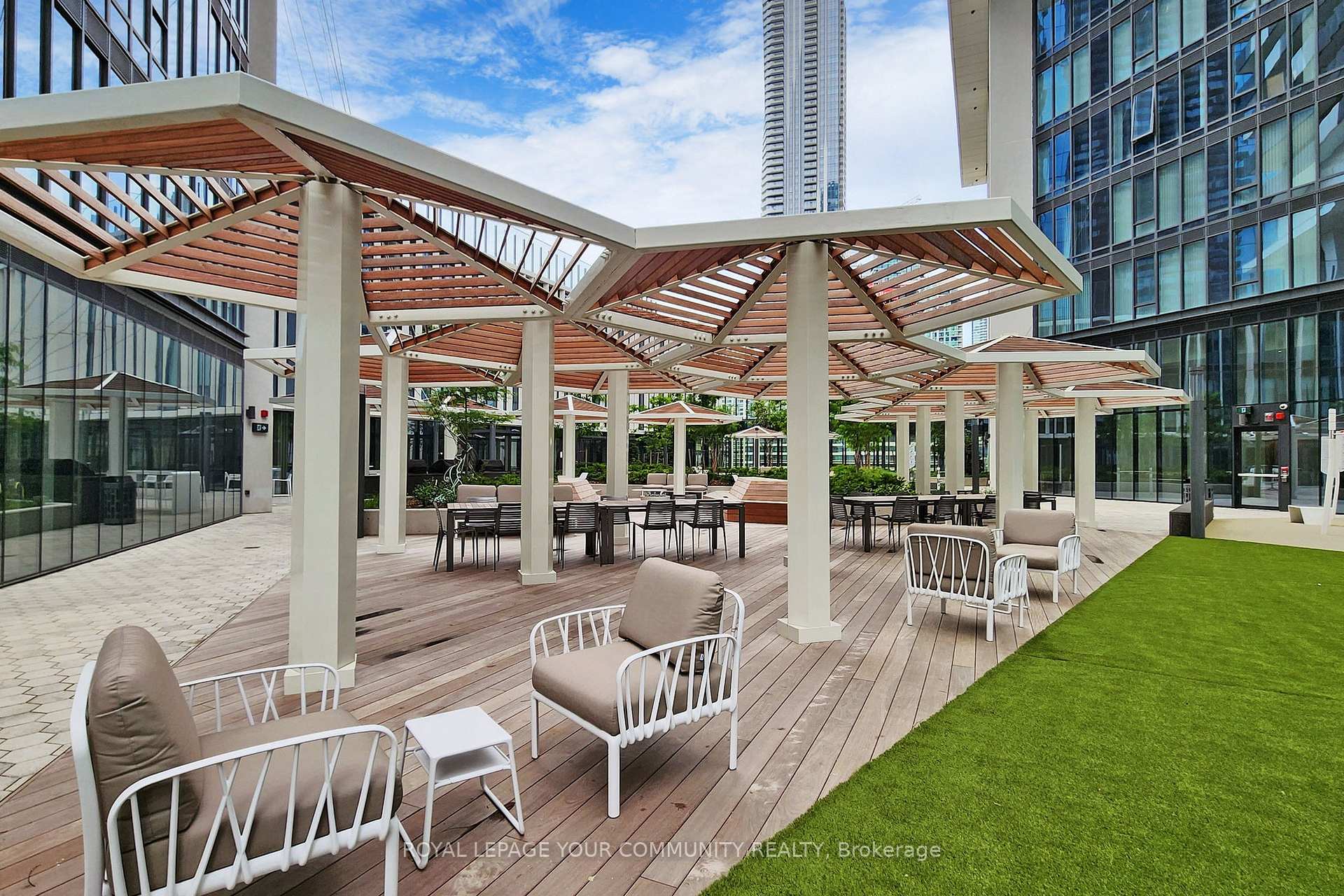 Photo 49 of Unit 5205, 138 Downes Street, Toronto, Waterfront Communities — HOMEH