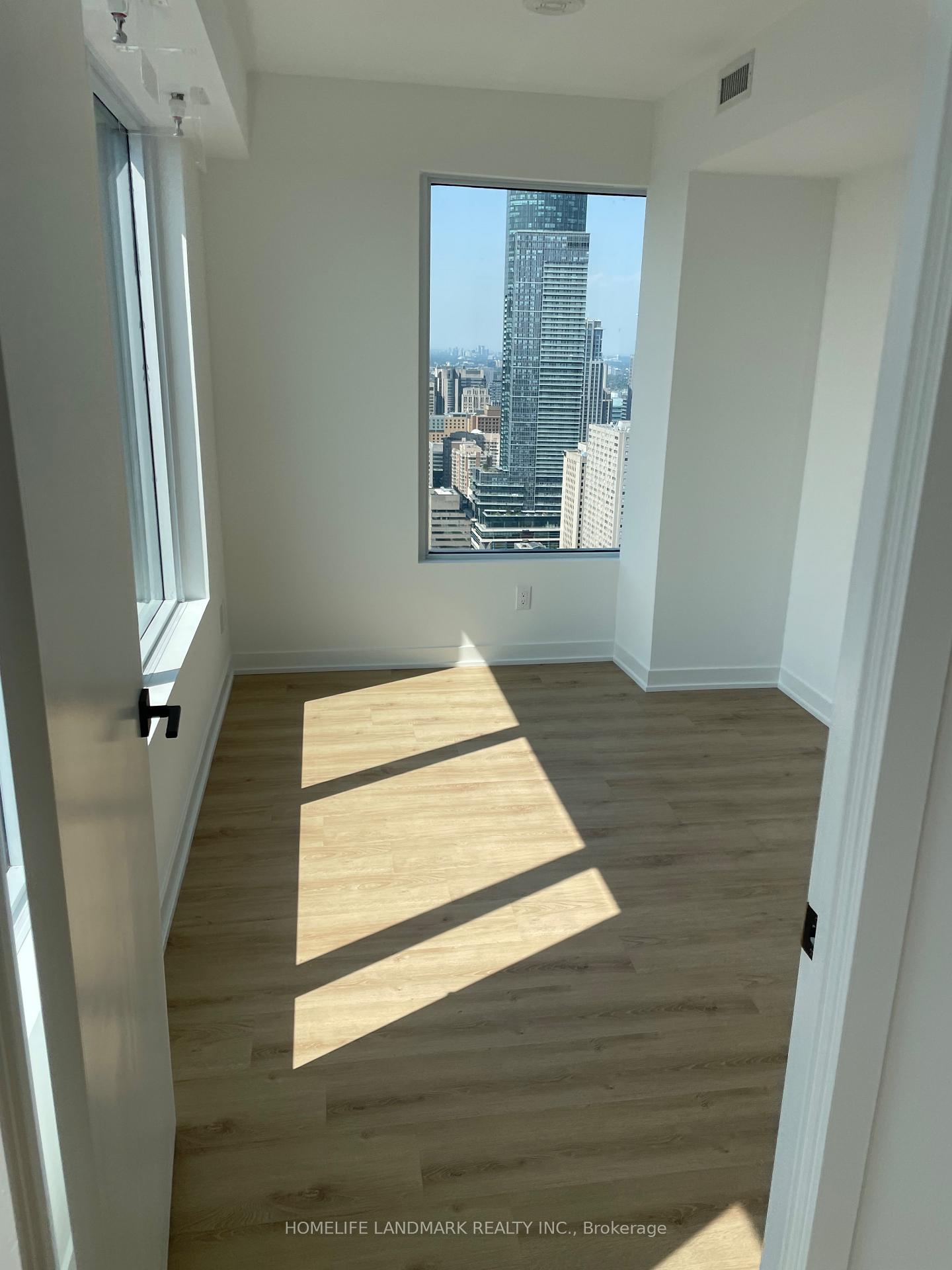 Photo 7 of Unit 4702, 319 Javis Street, Toronto, Church-Yonge Corridor — HOMEH