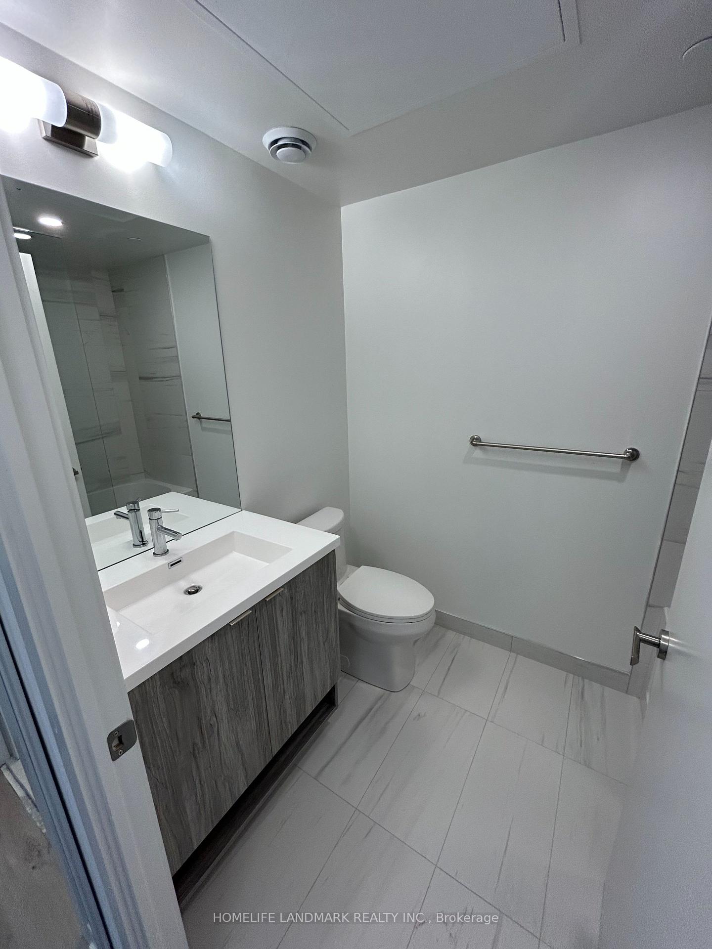 Photo 3 of Unit 6610, 138 Downes Street, Toronto, Waterfront Communities — HOMEH