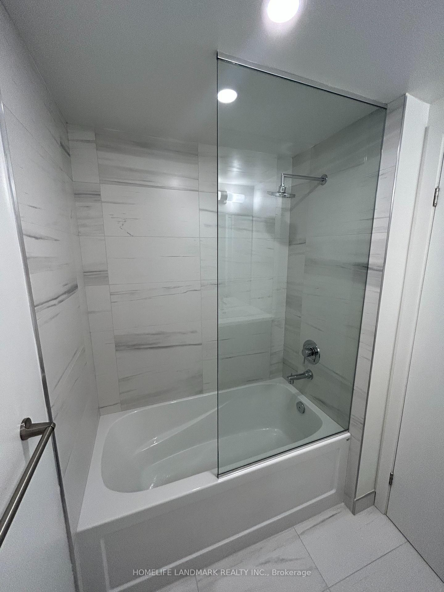 Photo 4 of Unit 6610, 138 Downes Street, Toronto, Waterfront Communities — HOMEH