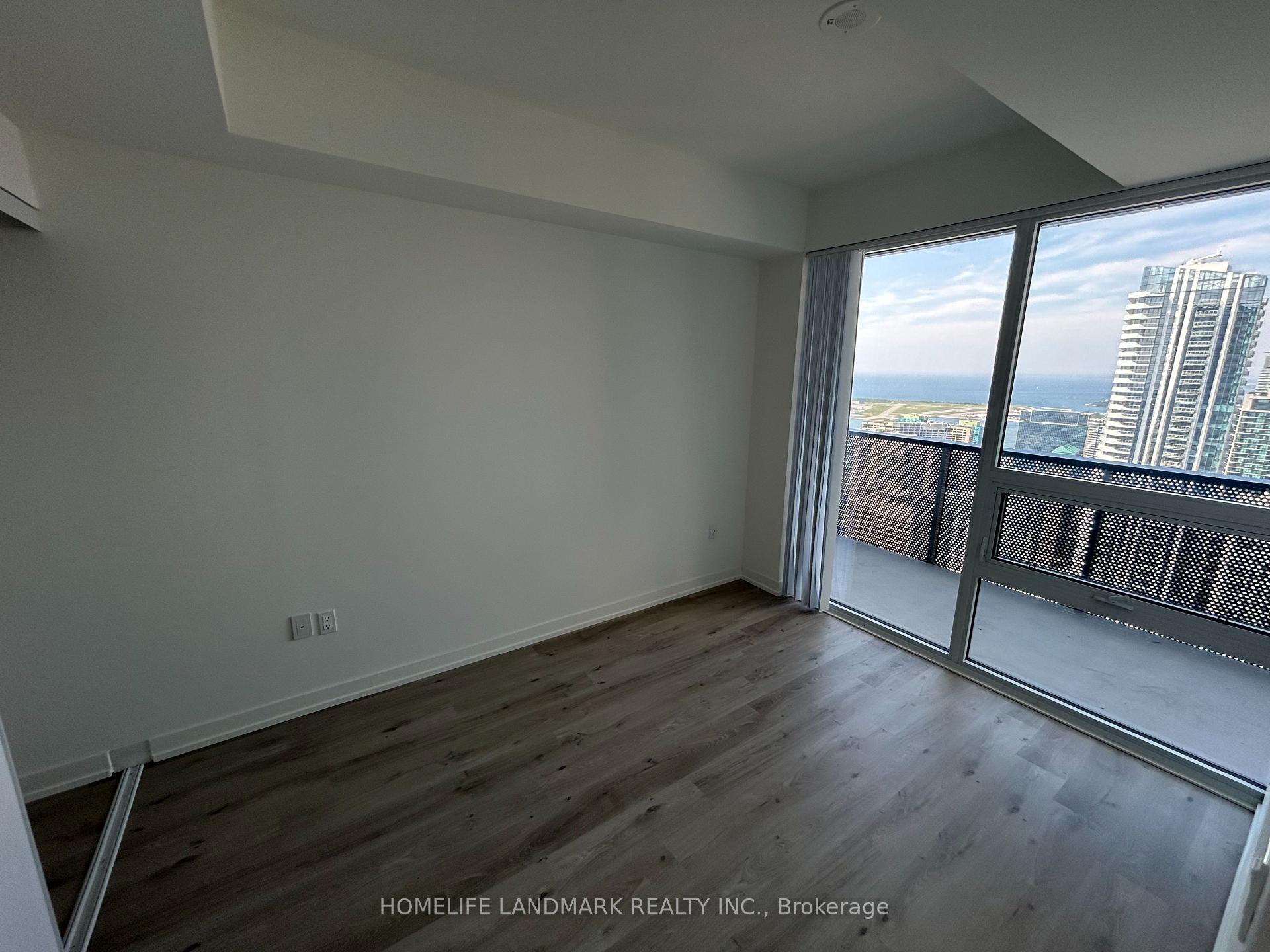 Photo 5 of Unit 6610, 138 Downes Street, Toronto, Waterfront Communities — HOMEH