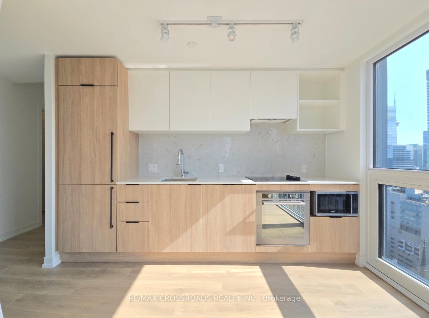 Photo 2 of Unit 4012, 82 Dalhousie Street, Toronto, Church-Yonge Corridor — HOMEH