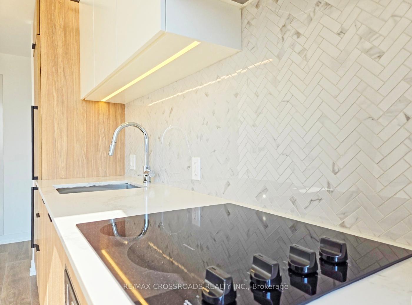 Photo 3 of Unit 4012, 82 Dalhousie Street, Toronto, Church-Yonge Corridor — HOMEH